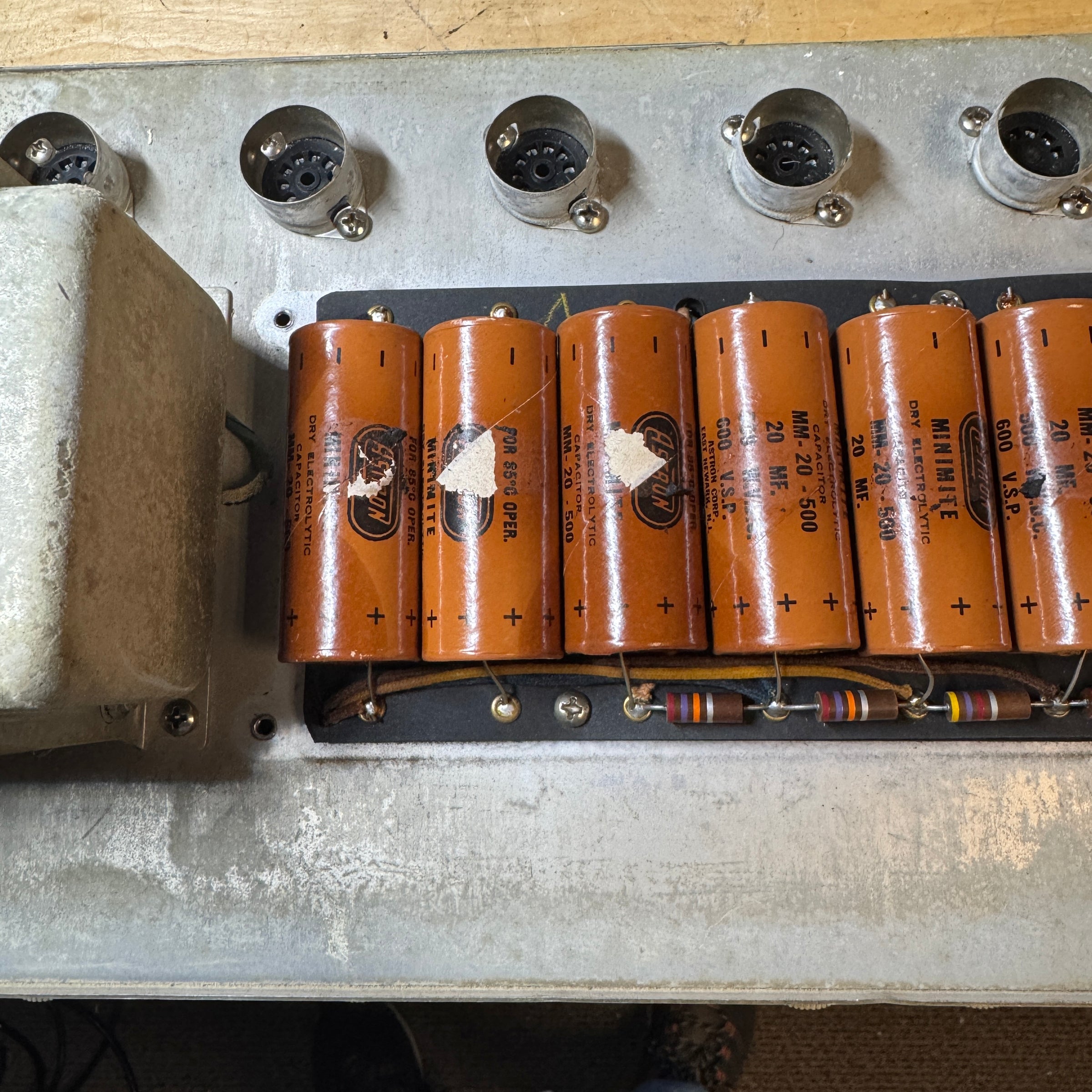 Fender Twin Amp 6G8 Rough Blonde Tolex 1961 – Vintage Pre-CBS Guitar Amplifier