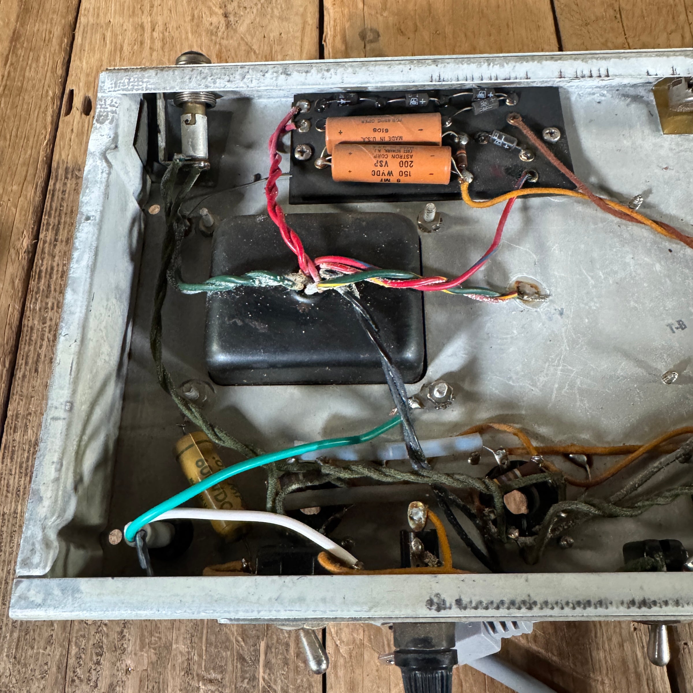 Fender Twin Amp 6G8 Rough Blonde Tolex 1961 – Vintage Pre-CBS Guitar Amplifier