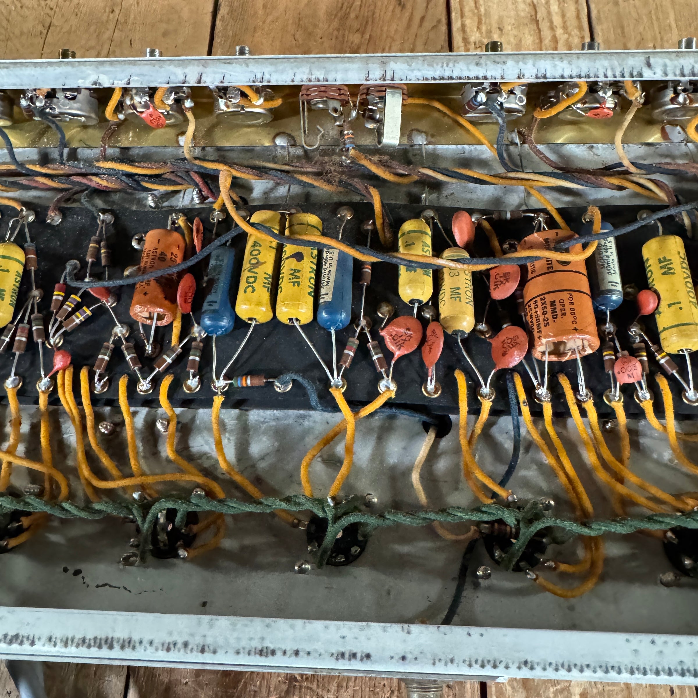 Fender Twin Amp 6G8 Rough Blonde Tolex 1961 – Vintage Pre-CBS Guitar Amplifier