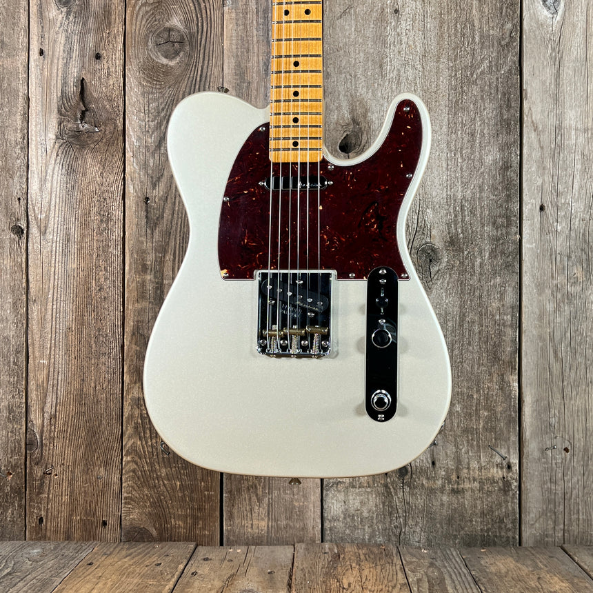 Fender FSR Player's Telecaster with mid boost 2011 Blizzard Pearl