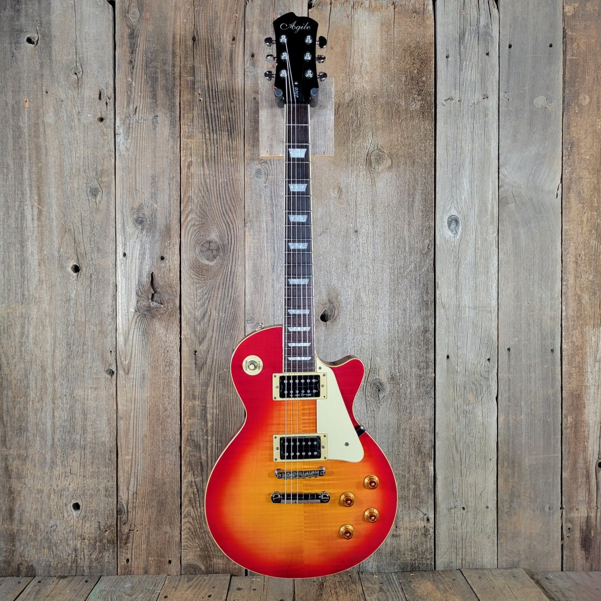 Agile AL - 2000 Les Paul Copy – Cherry Sunburst with Hard Case - Mahar's Vintage Guitars