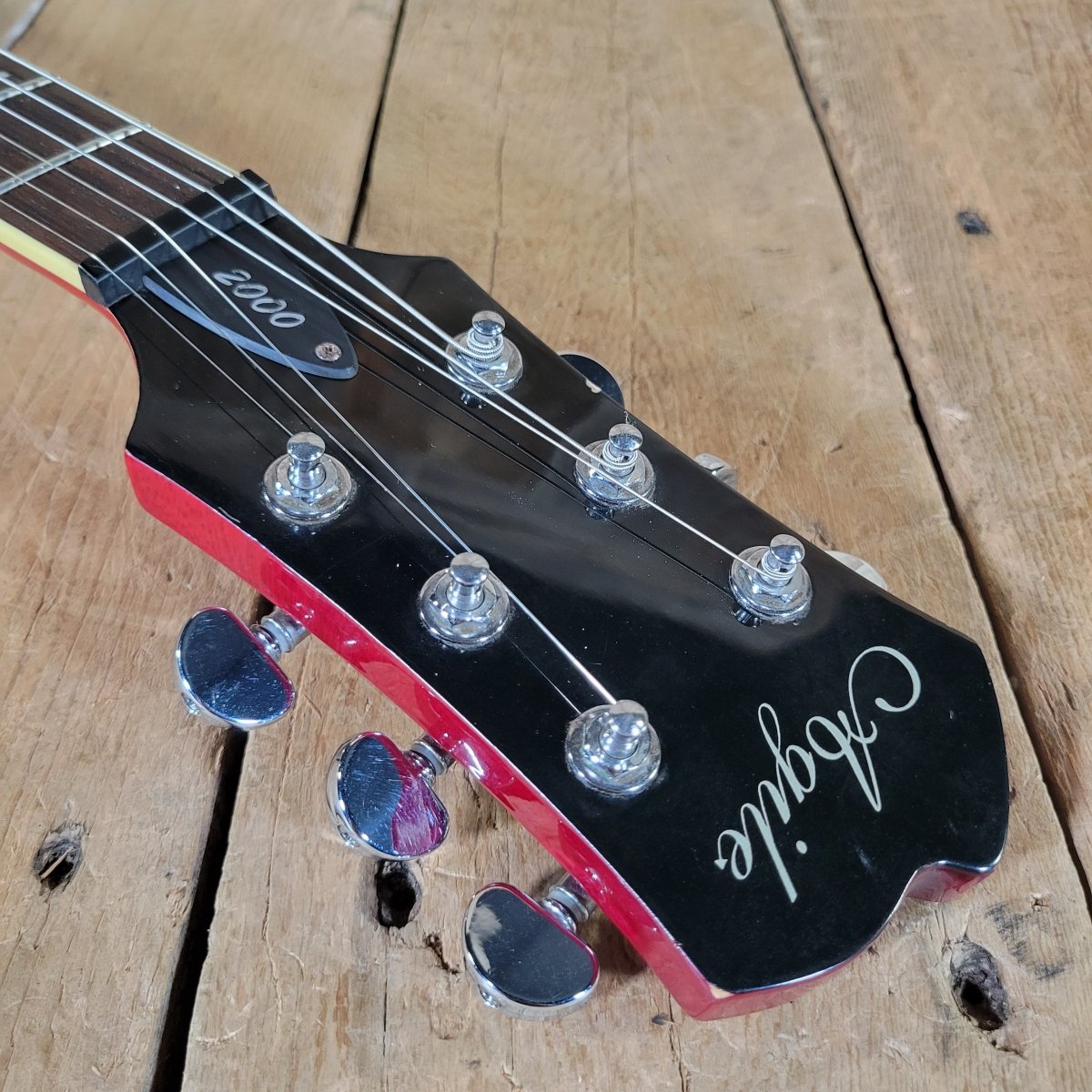 Agile AL - 2000 Les Paul Copy – Cherry Sunburst with Hard Case - Mahar's Vintage Guitars