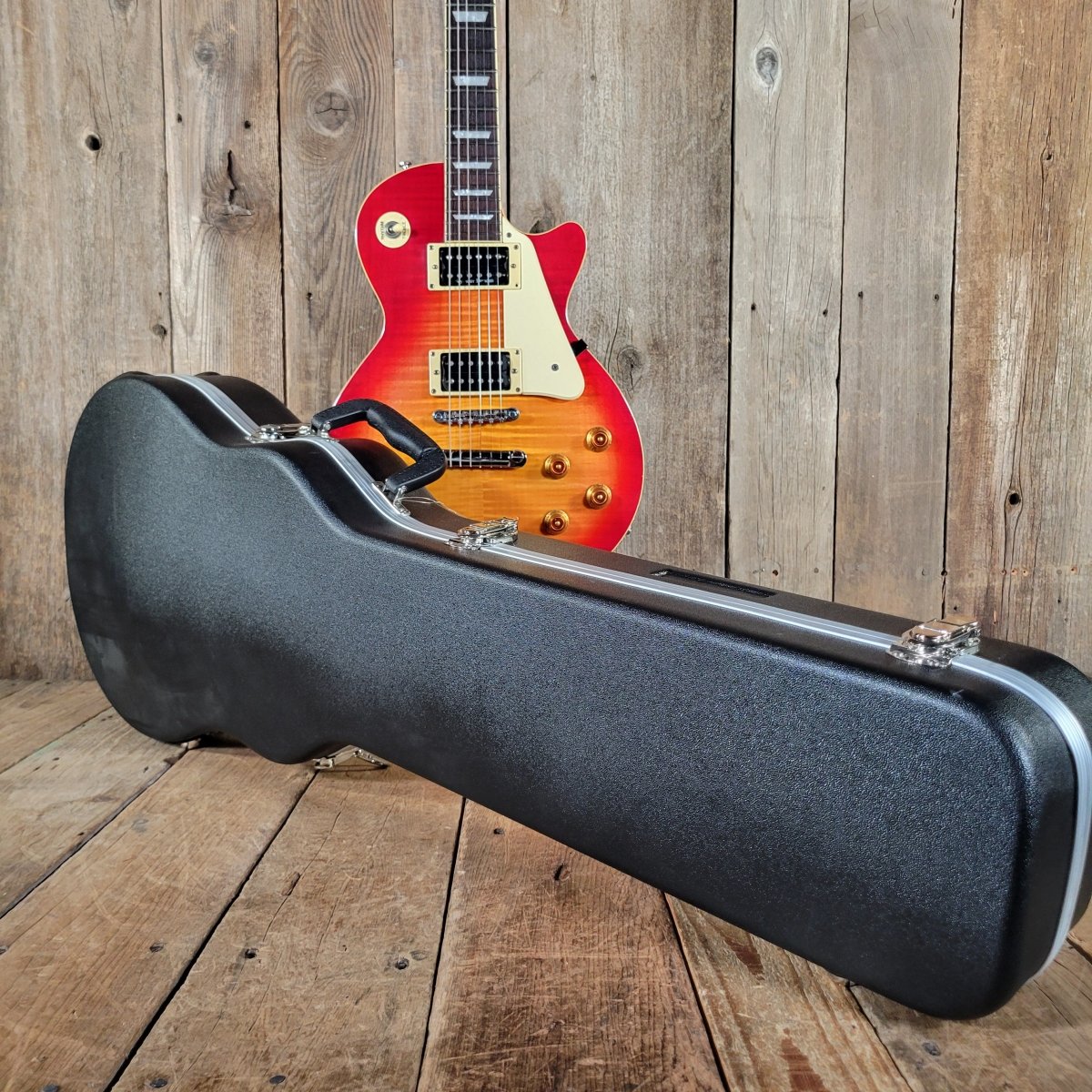 Agile AL - 2000 Les Paul Copy – Cherry Sunburst with Hard Case - Mahar's Vintage Guitars