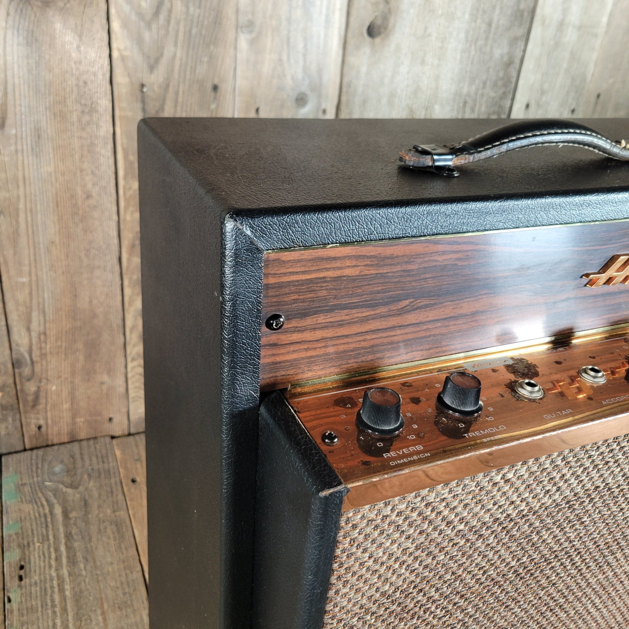 Ampeg J - 12 R Reverbojet GoldenGlo 1967 Vintage Tube Guitar Amp - Mahar's Vintage Guitars