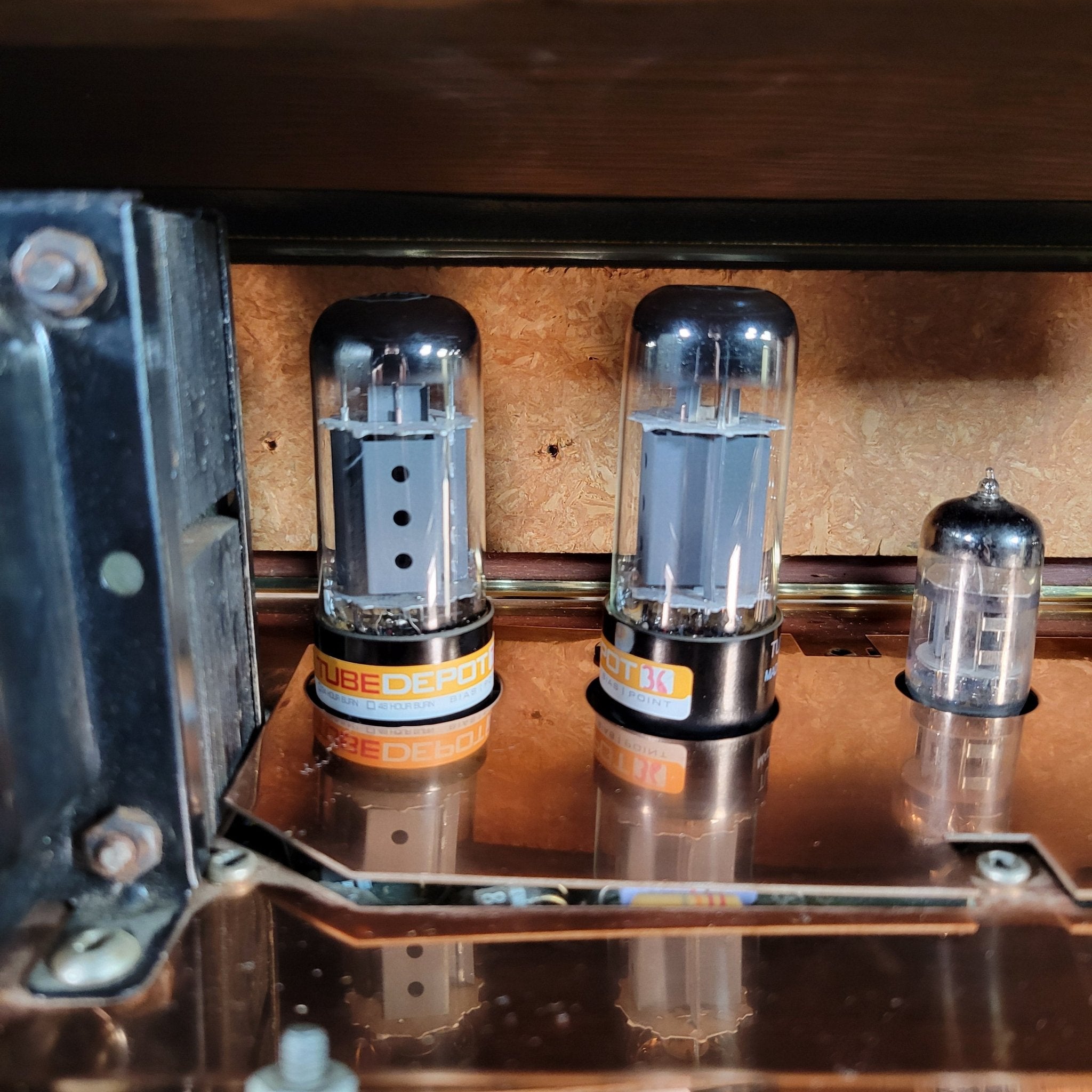 Ampeg J - 12 R Reverbojet GoldenGlo 1967 Vintage Tube Guitar Amp - Mahar's Vintage Guitars