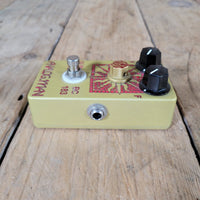 Analogman Sunface BC 183 Fuzz Pedal 2021 with LED Sundial Knob and DC - Mahar's Vintage Guitars