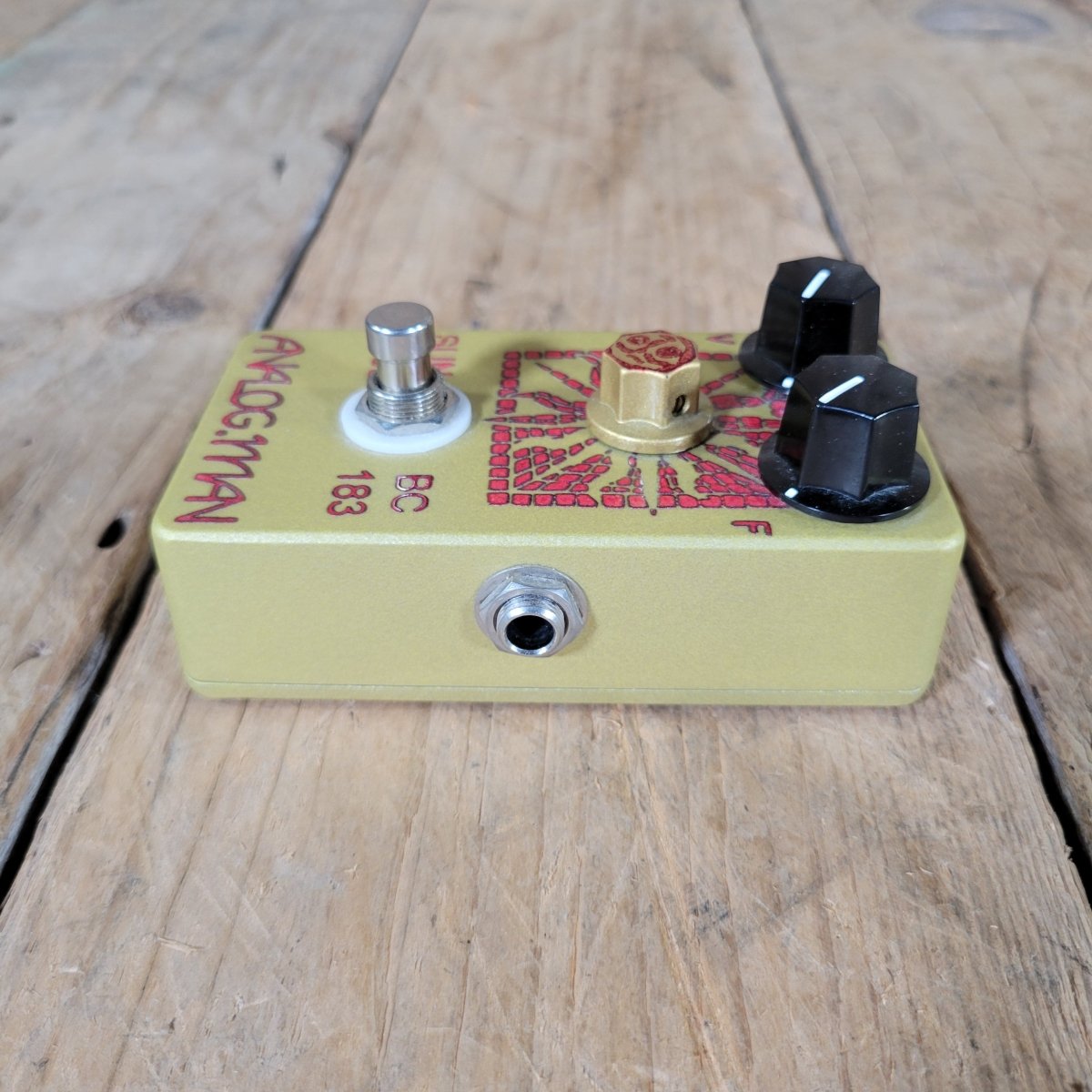 Analogman Sunface BC 183 Fuzz Pedal 2021 with LED Sundial Knob and DC - Mahar's Vintage Guitars