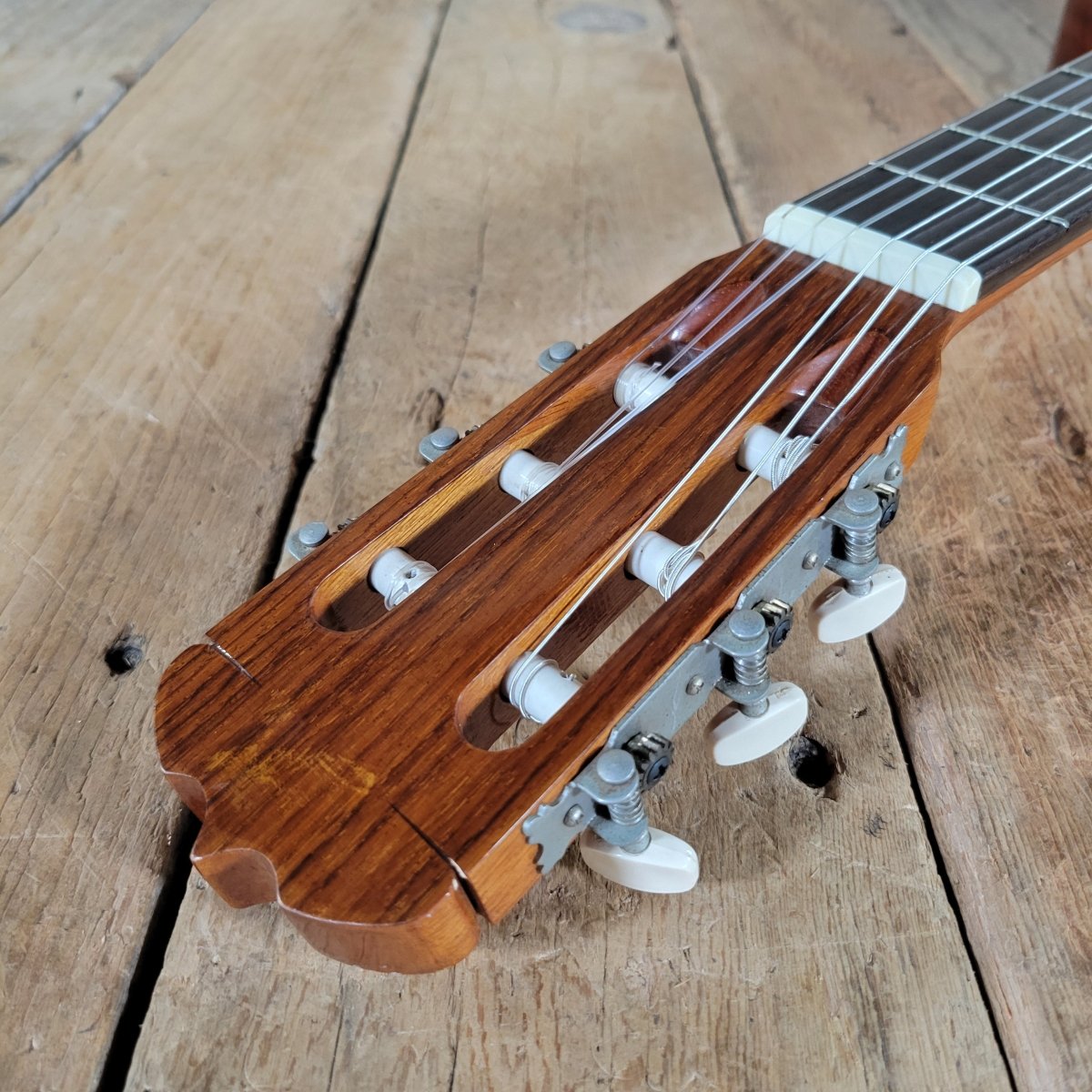 Aria AC - 8 Classical Guitar 1970s – Made in Japan, Tatsuno Factory, Serial 2, w/ Hard Case - Mahar's Vintage Guitars