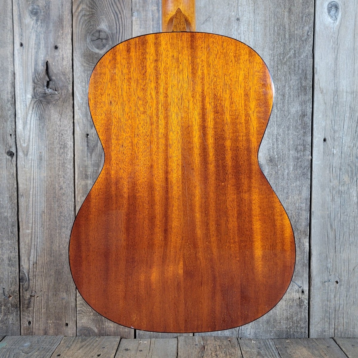 Aria AC - 8 Classical Guitar 1970s – Made in Japan, Tatsuno Factory, Serial 2, w/ Hard Case - Mahar's Vintage Guitars