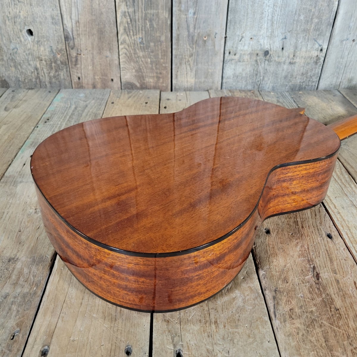 Aria AC - 8 Classical Guitar 1970s – Made in Japan, Tatsuno Factory, Serial 2, w/ Hard Case - Mahar's Vintage Guitars