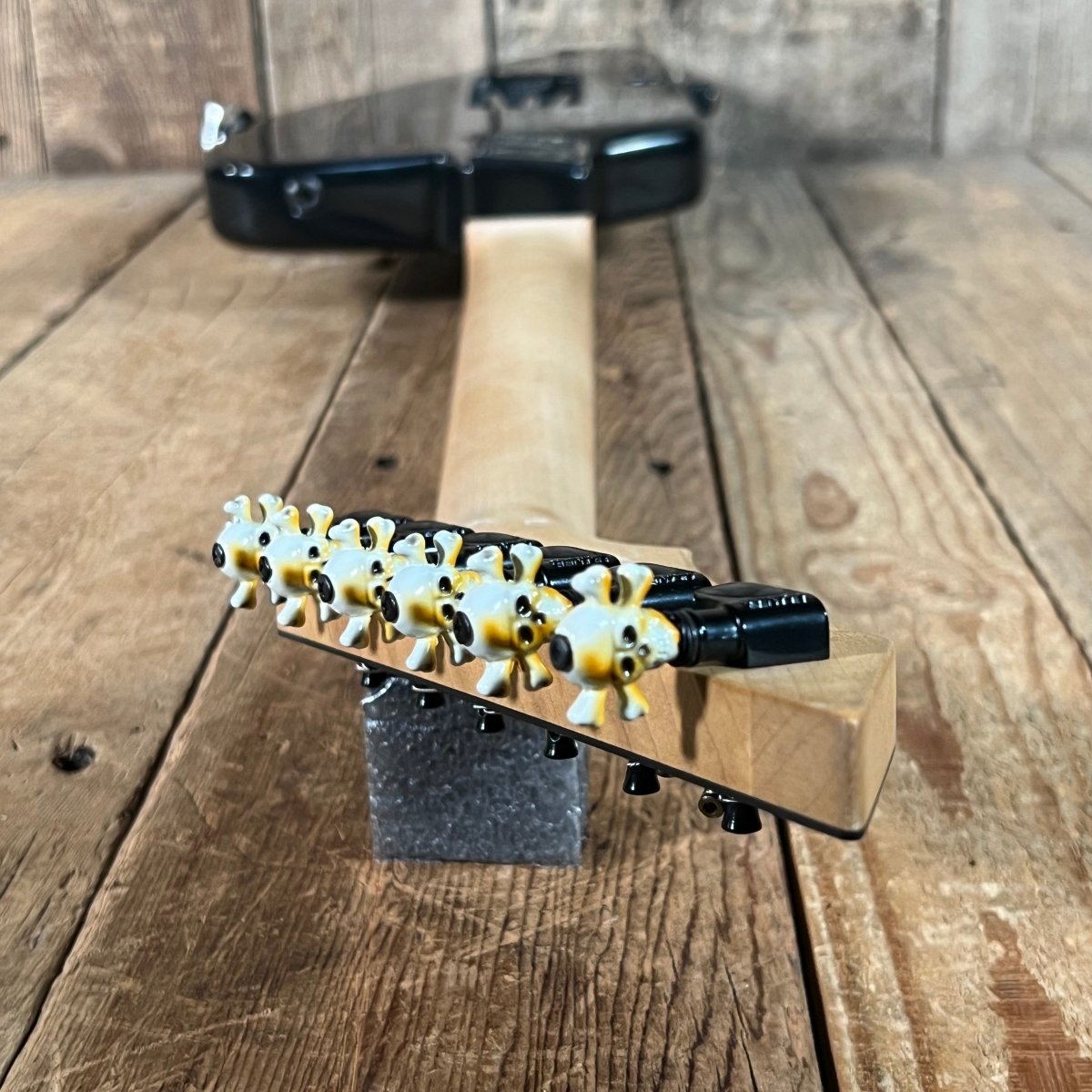 B.C. Rich Fat Bob Prototype 1 Neil Young American Dream CSNY Video - Mahar's Vintage Guitars