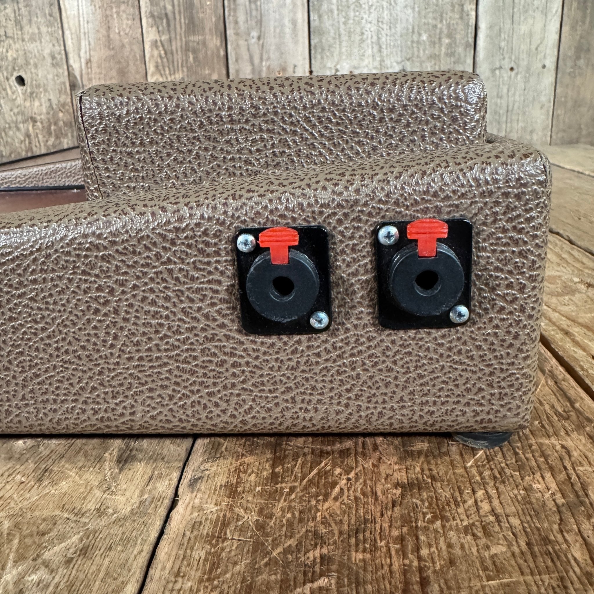 Blackbird Pedalboards Large Custom Tolex Series - Mahar's Vintage Guitars