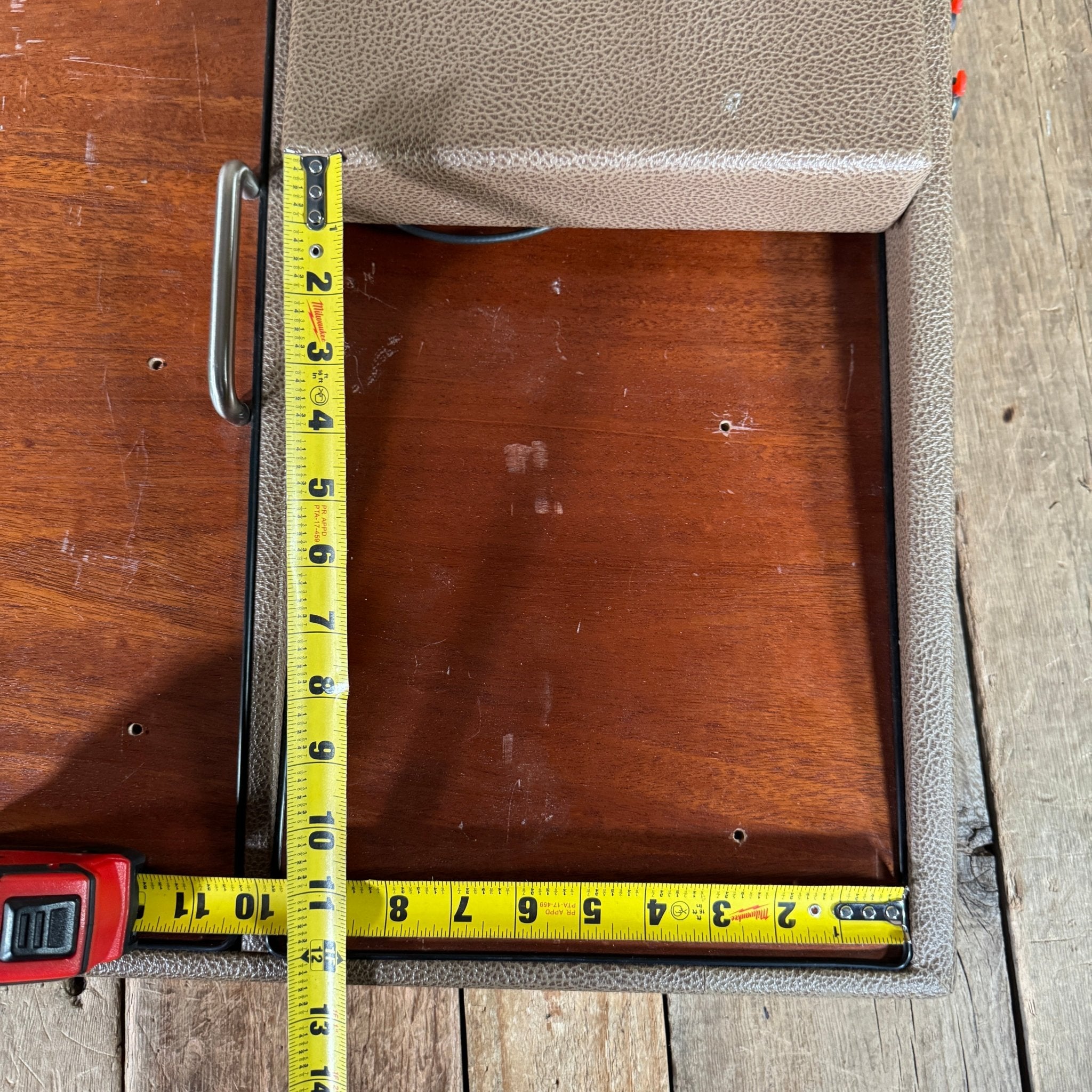 Blackbird Pedalboards Large Custom Tolex Series - Mahar's Vintage Guitars