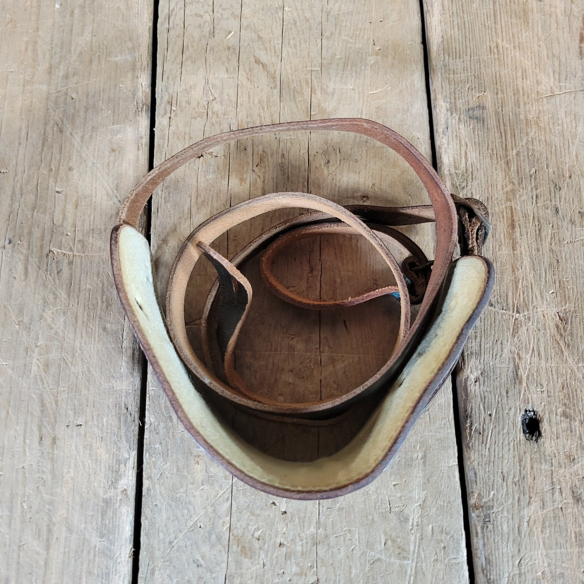 Bobby Lee Black Leather Padded Guitar Strap - Mahar's Vintage Guitars