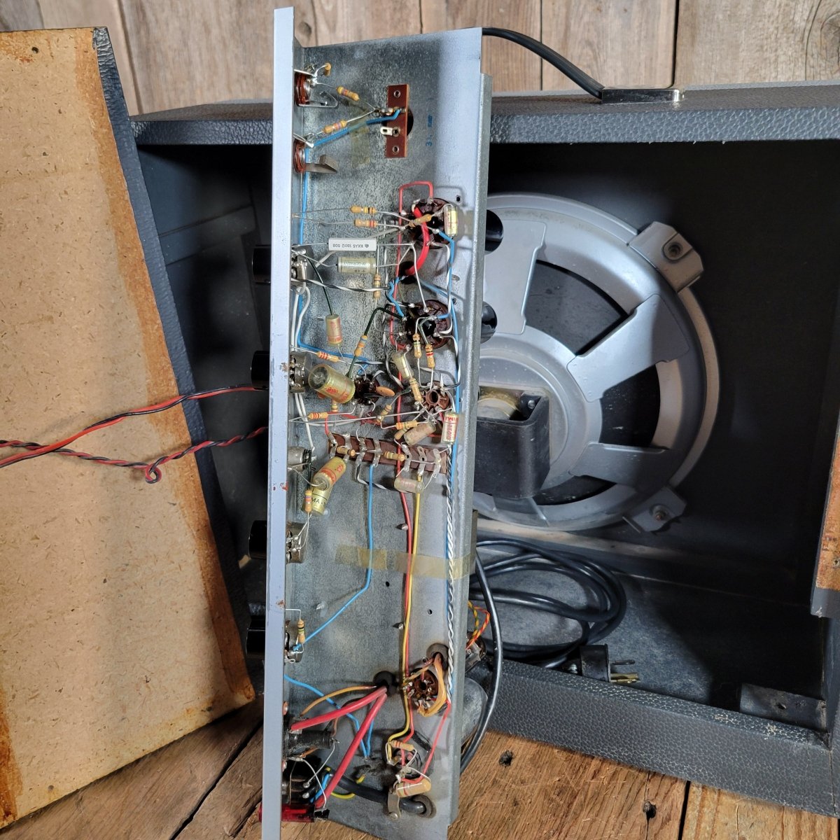 Dynacord Twen Vibrato (r) 1960s - Mahar's Vintage Guitars