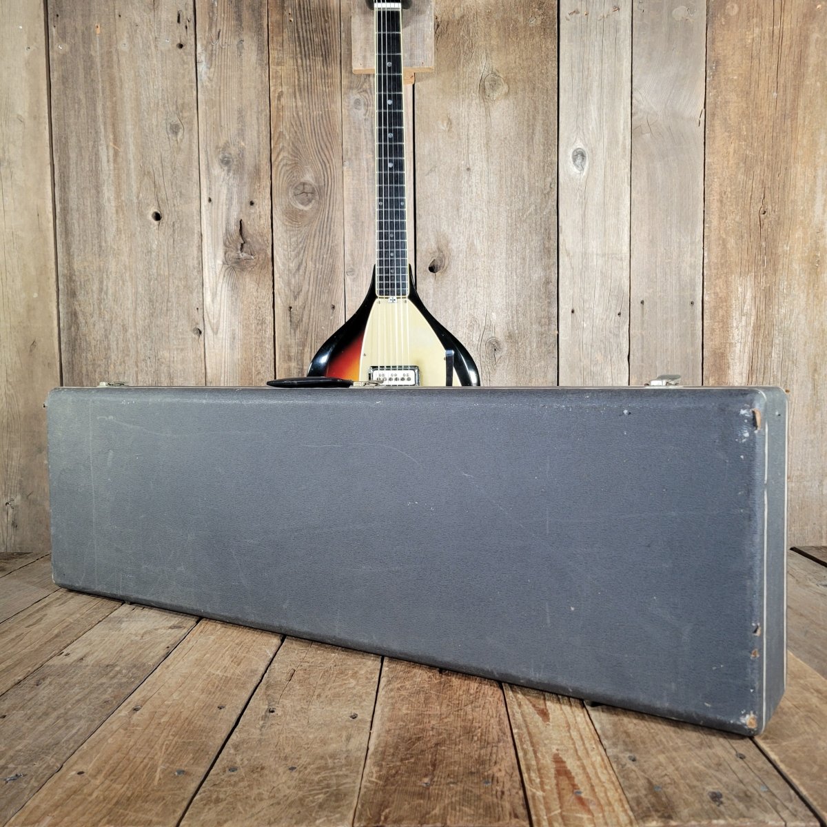 EKO Rocket Rokes Model VI Sunburst 1960s – Vintage Italian Electric Guitar with Original Case - Mahar's Vintage Guitars