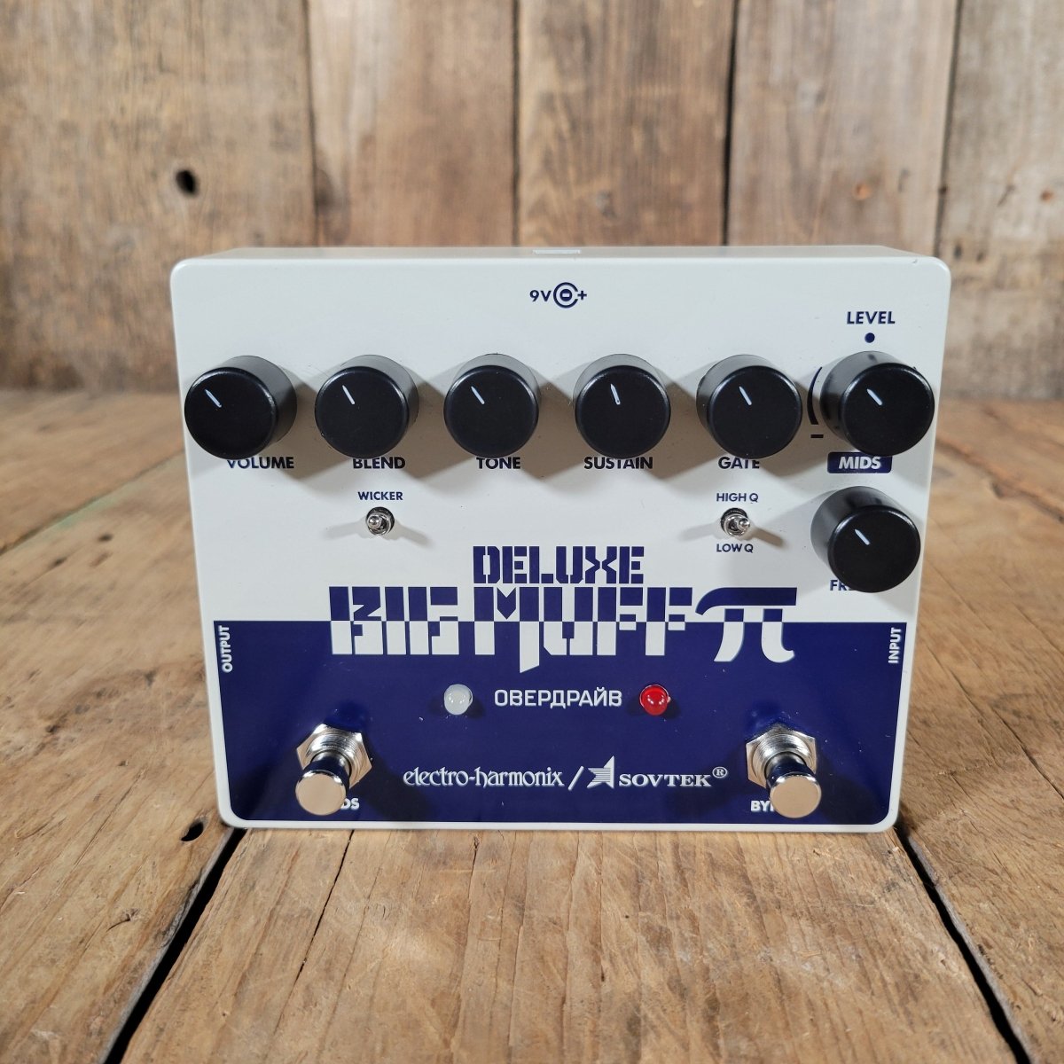 Electro - Harmonix Sovtek Deluxe Big Muff Pi Distortion/Sustainer Pedal - Mahar's Vintage Guitars