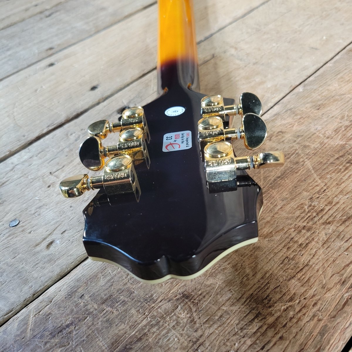 Epiphone Emperor II “Joe Pass” Archtop 2011 – Sunburst, Mint Condition, Original Hardshell Case - Mahar's Vintage Guitars