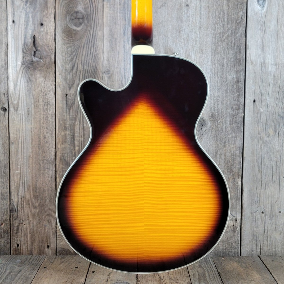 Epiphone Emperor II “Joe Pass” Archtop 2011 – Sunburst, Mint Condition, Original Hardshell Case - Mahar's Vintage Guitars