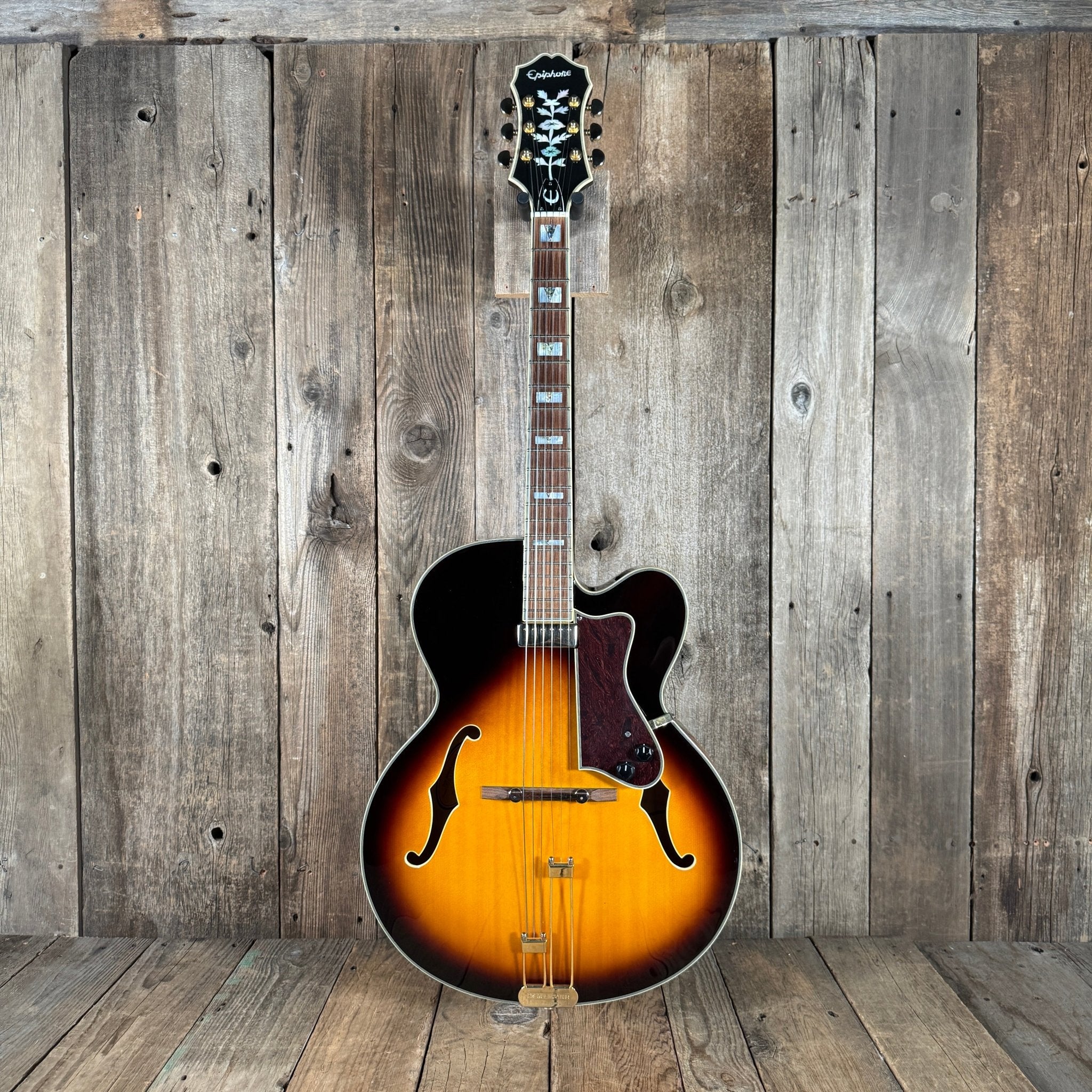 Epiphone Emperor Regent 2006 – Archtop Jazz Guitar, Antique Sunburst, Floating Mini - Humbucker Korea - Mahar's Vintage Guitars