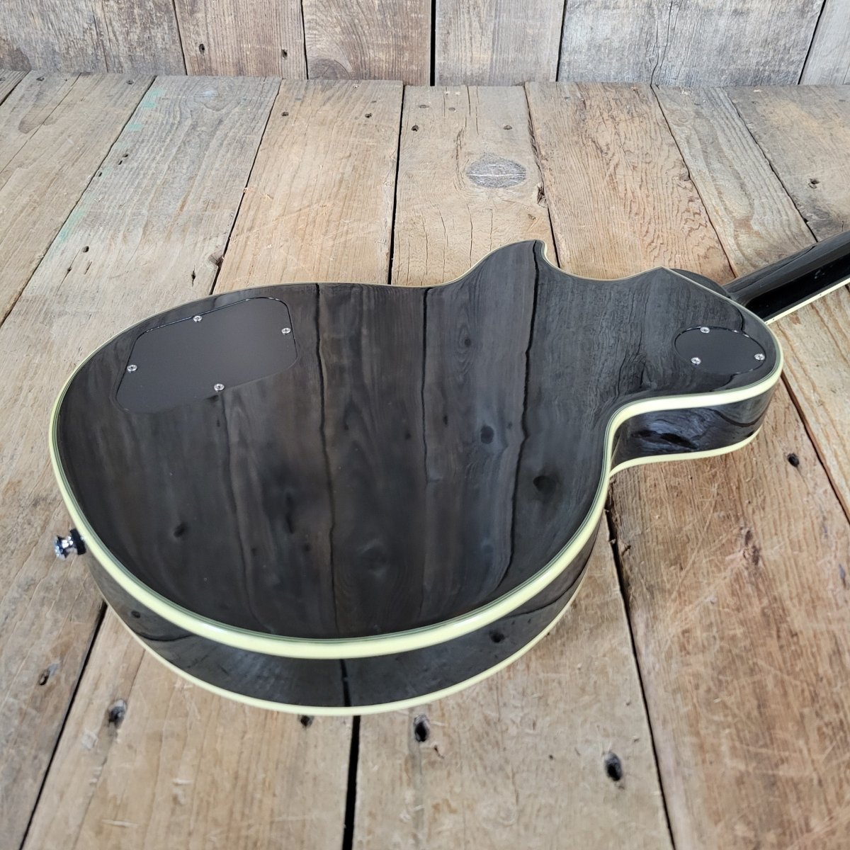 Epiphone Les Paul Custom Limited Edition Silverburst 2008 – Original Limited Run - Mahar's Vintage Guitars