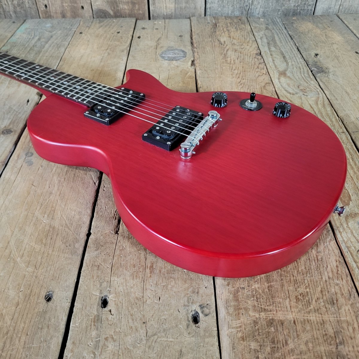 Epiphone Les Paul Special 2014 – Transparent Cherry, No Case - Mahar's Vintage Guitars