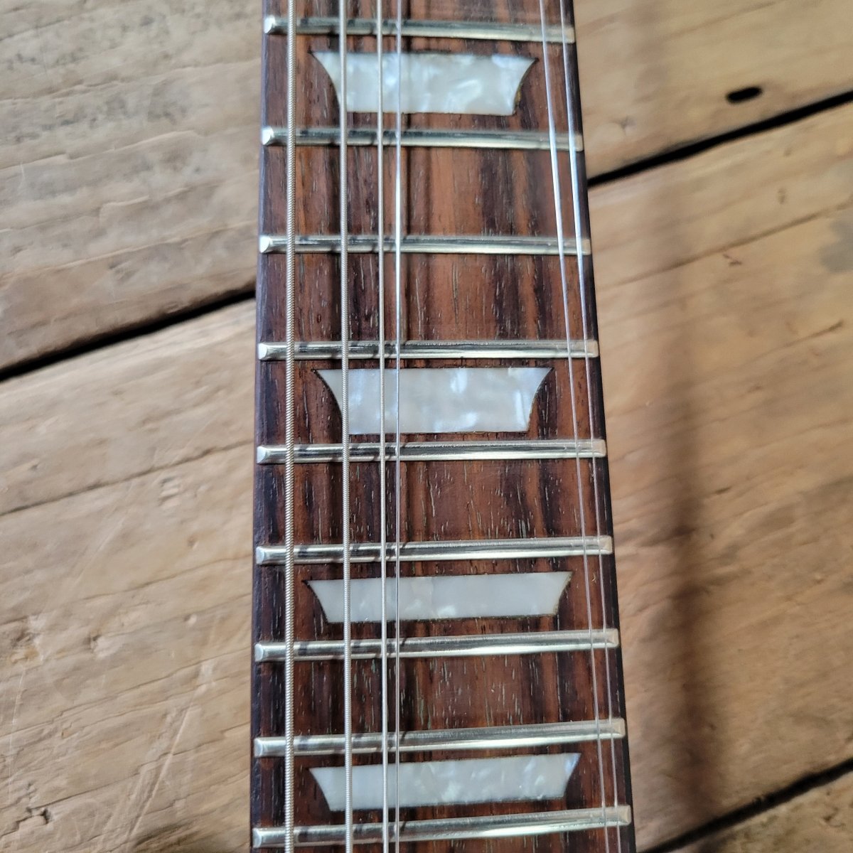 Epiphone SG - 400 Ebony 2004 Electric Guitar with SKB Hardshell Case - Mahar's Vintage Guitars