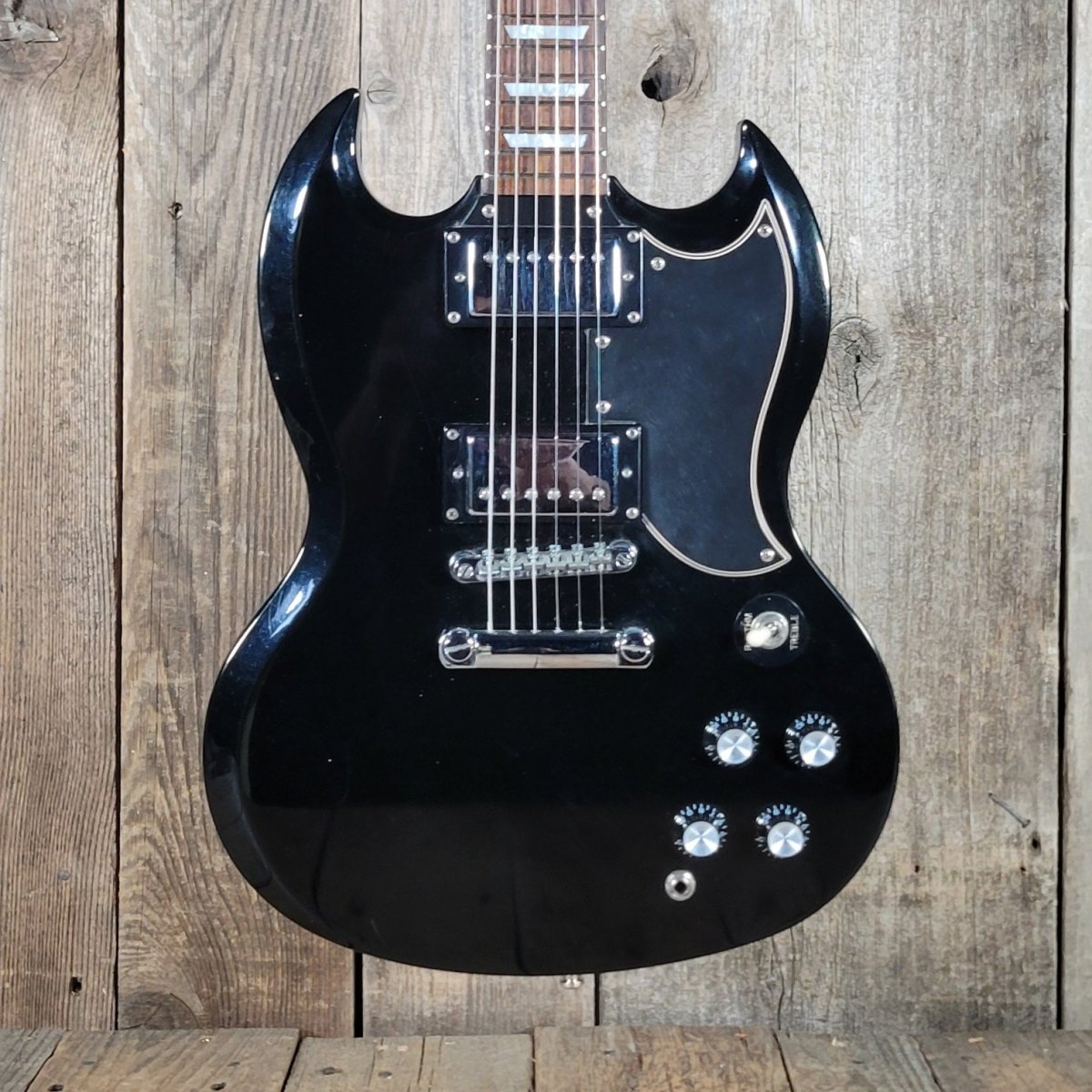 Epiphone SG - 400 Ebony 2004 Electric Guitar with SKB Hardshell Case - Mahar's Vintage Guitars
