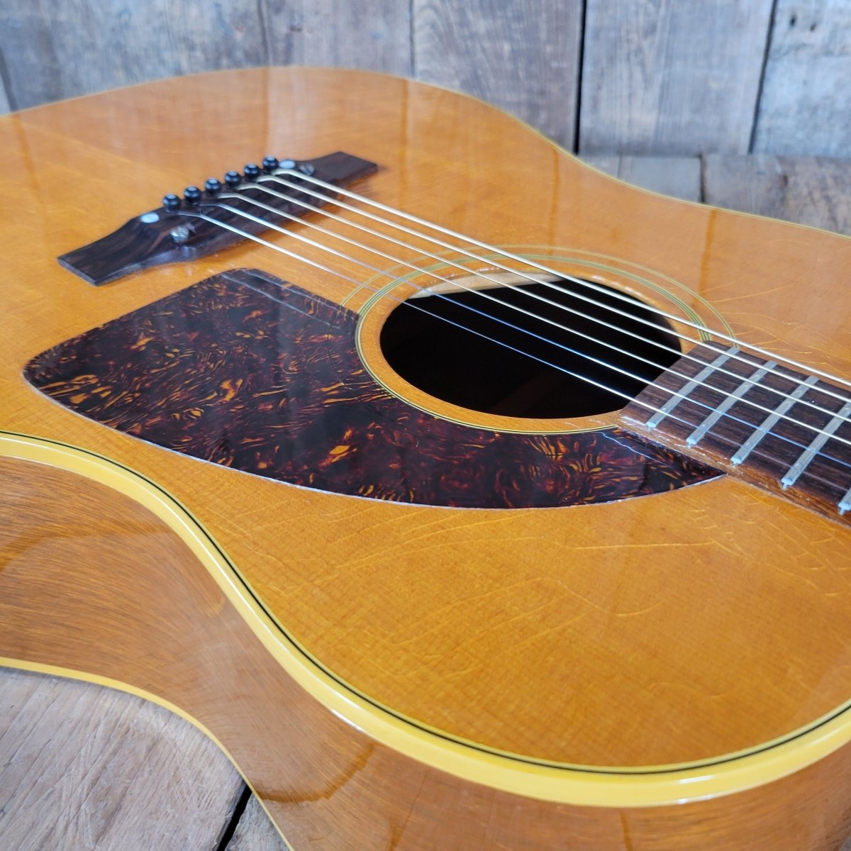 Epiphone Texan FT79N Acoustic Guitar 1967 – Natural Finish, Near Mint, Original Chipboard Cas - Mahar's Vintage Guitars