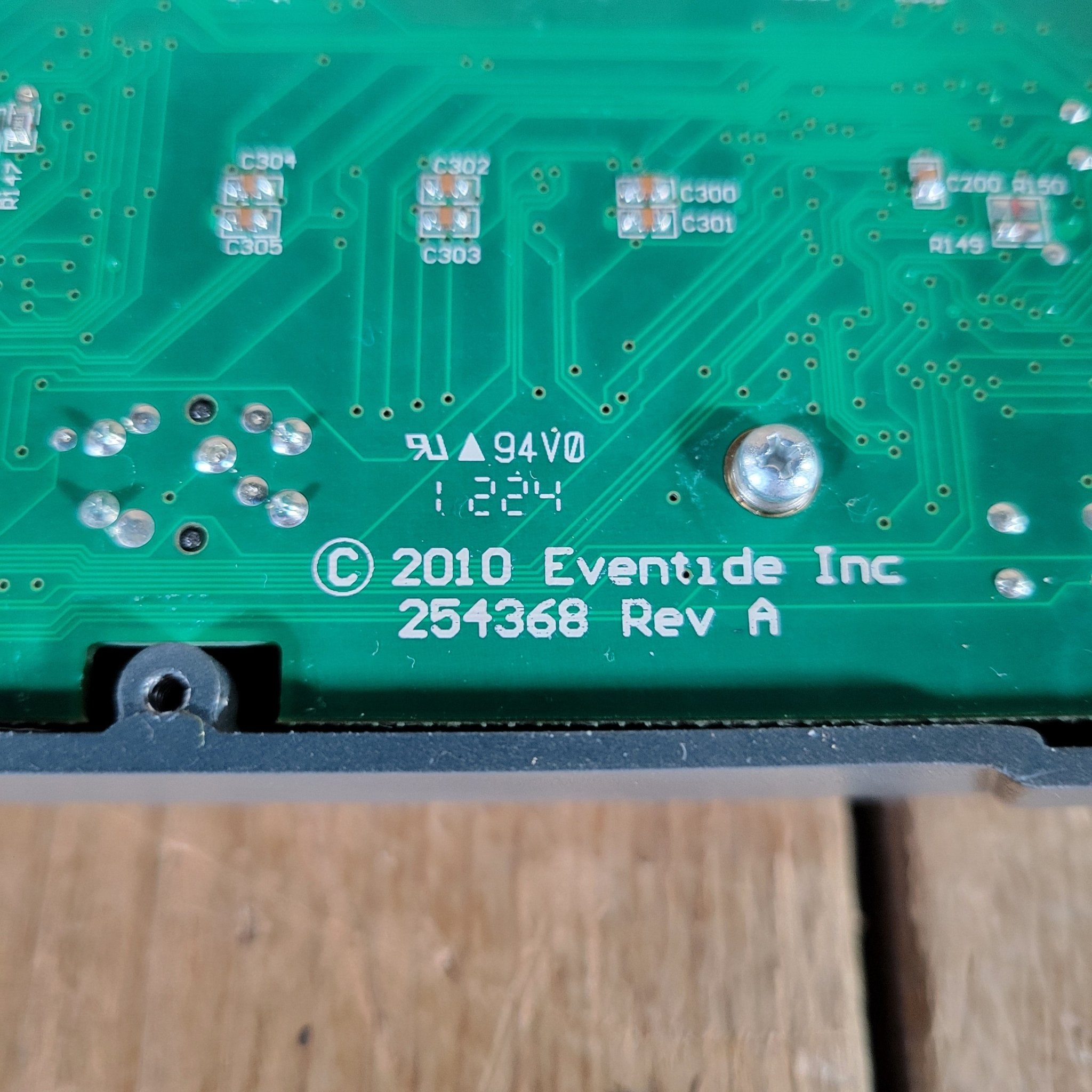 Eventide Space Reverb and Beyond Pedal – Studio - Quality Reverb Effects Pedal with Modulation & Presets 2010 - Mahar's Vintage Guitars