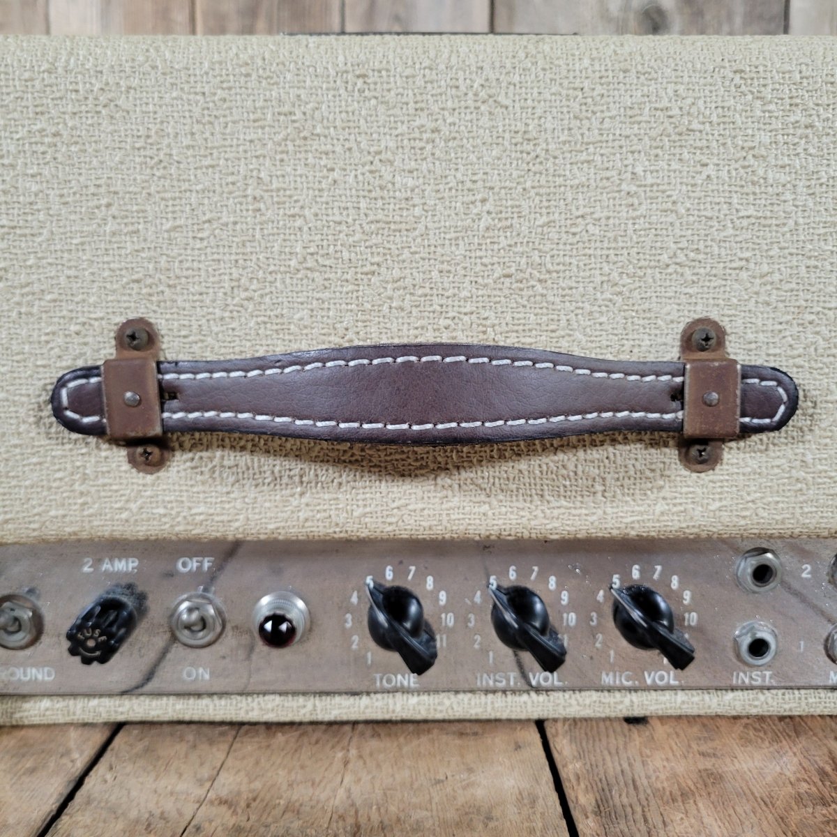 Fender 1958 Deluxe 5E3 Tweed with Factory 1963 White Tolex Recover - Mahar's Vintage Guitars