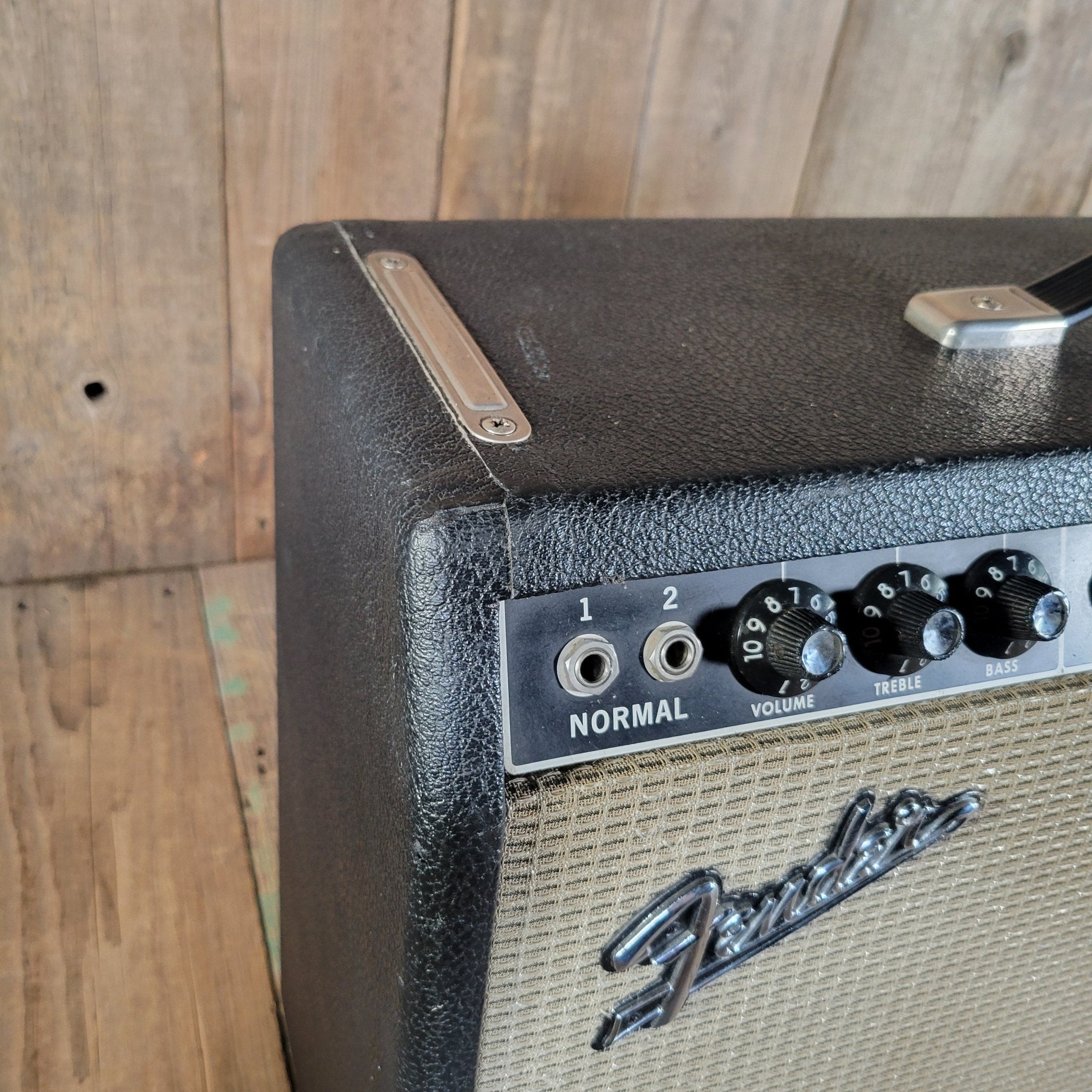 Fender 1967 Deluxe Reverb Black Panel – 22 - Watt AB763 Tube Combo with Spring Reverb & Tremolo - Mahar's Vintage Guitars