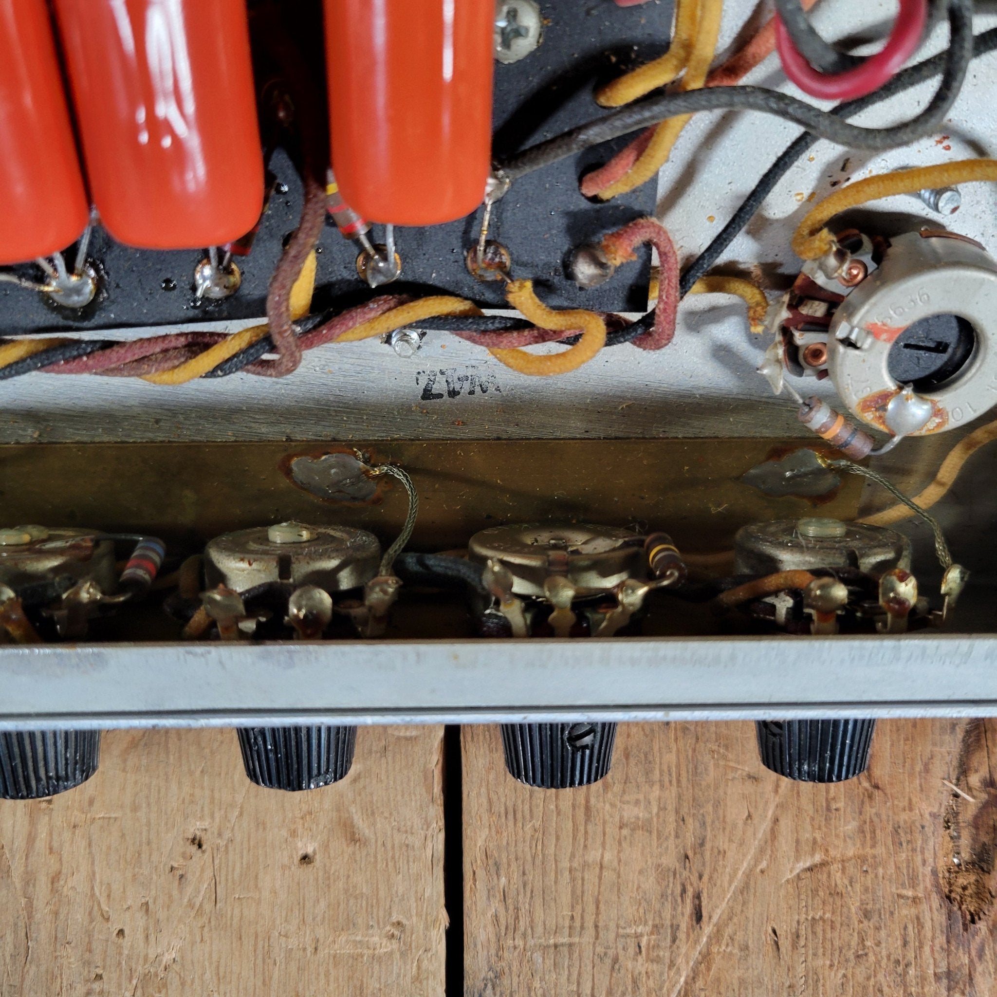 Fender 1967 Deluxe Reverb Black Panel – 22 - Watt AB763 Tube Combo with Spring Reverb & Tremolo - Mahar's Vintage Guitars