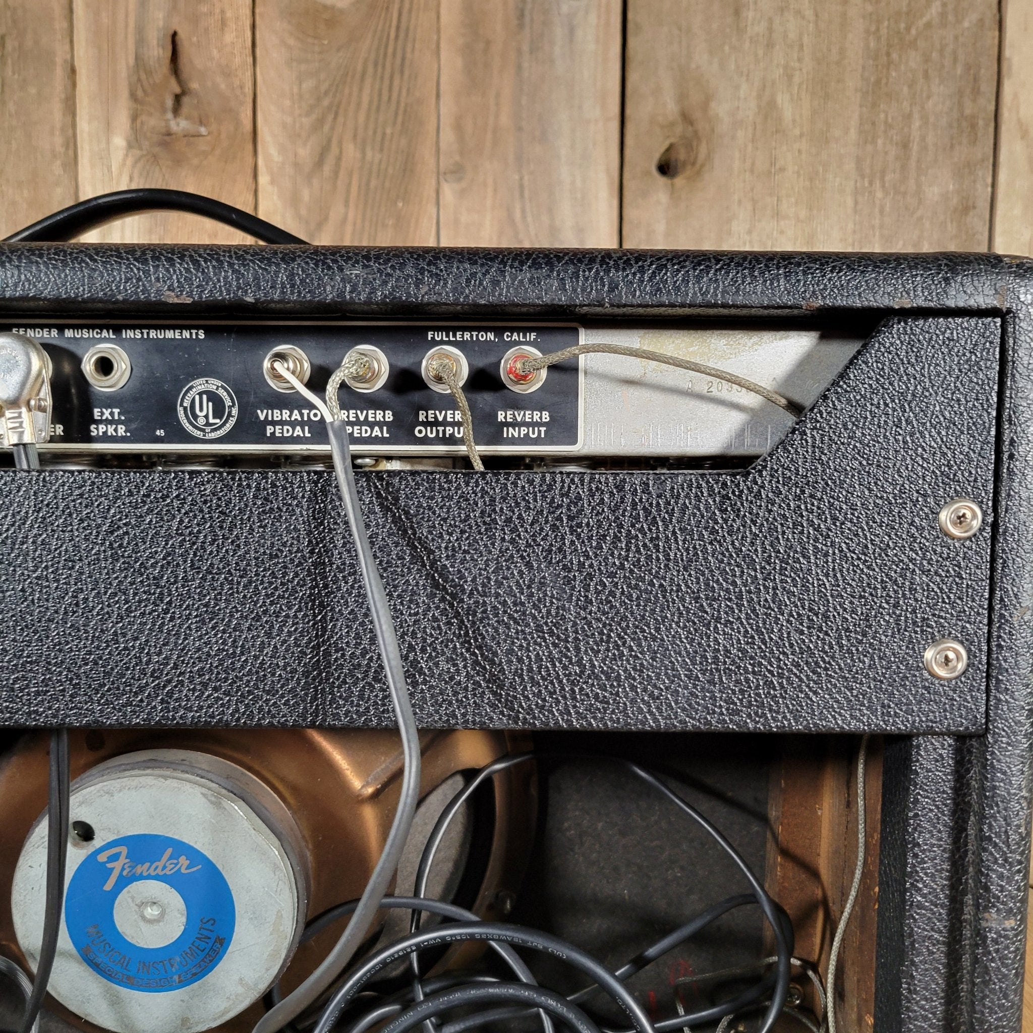 Fender 1967 Deluxe Reverb Black Panel – 22 - Watt AB763 Tube Combo with Spring Reverb & Tremolo - Mahar's Vintage Guitars