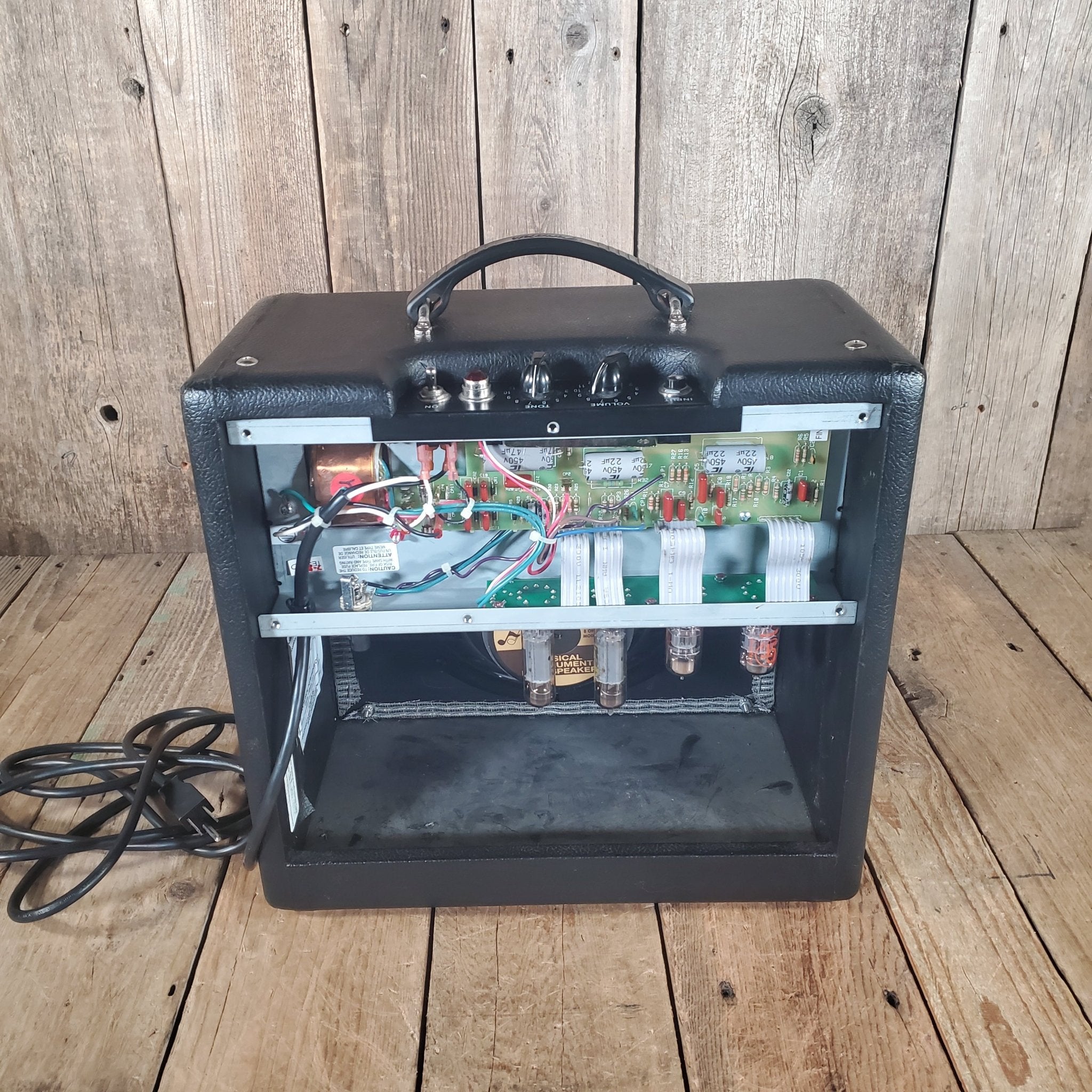 Fender 2015 Pro Junior III – 15 - Watt All - Tube Combo Amp - Mahar's Vintage Guitars