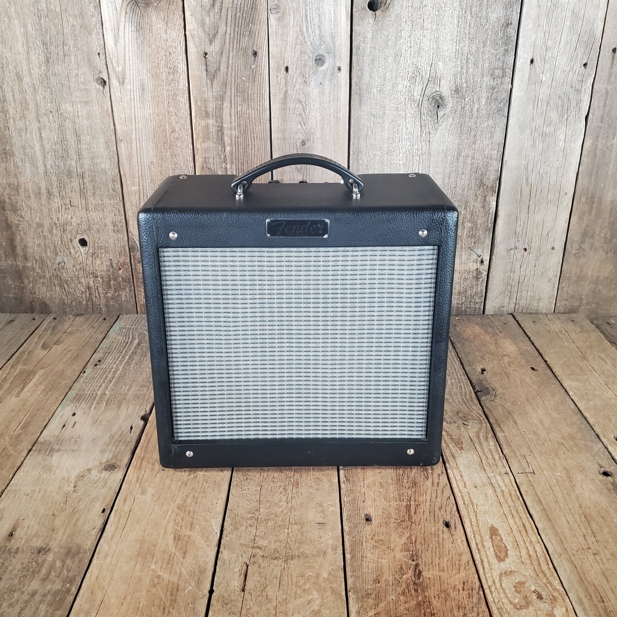 Fender 2015 Pro Junior III – 15 - Watt All - Tube Combo Amp - Mahar's Vintage Guitars