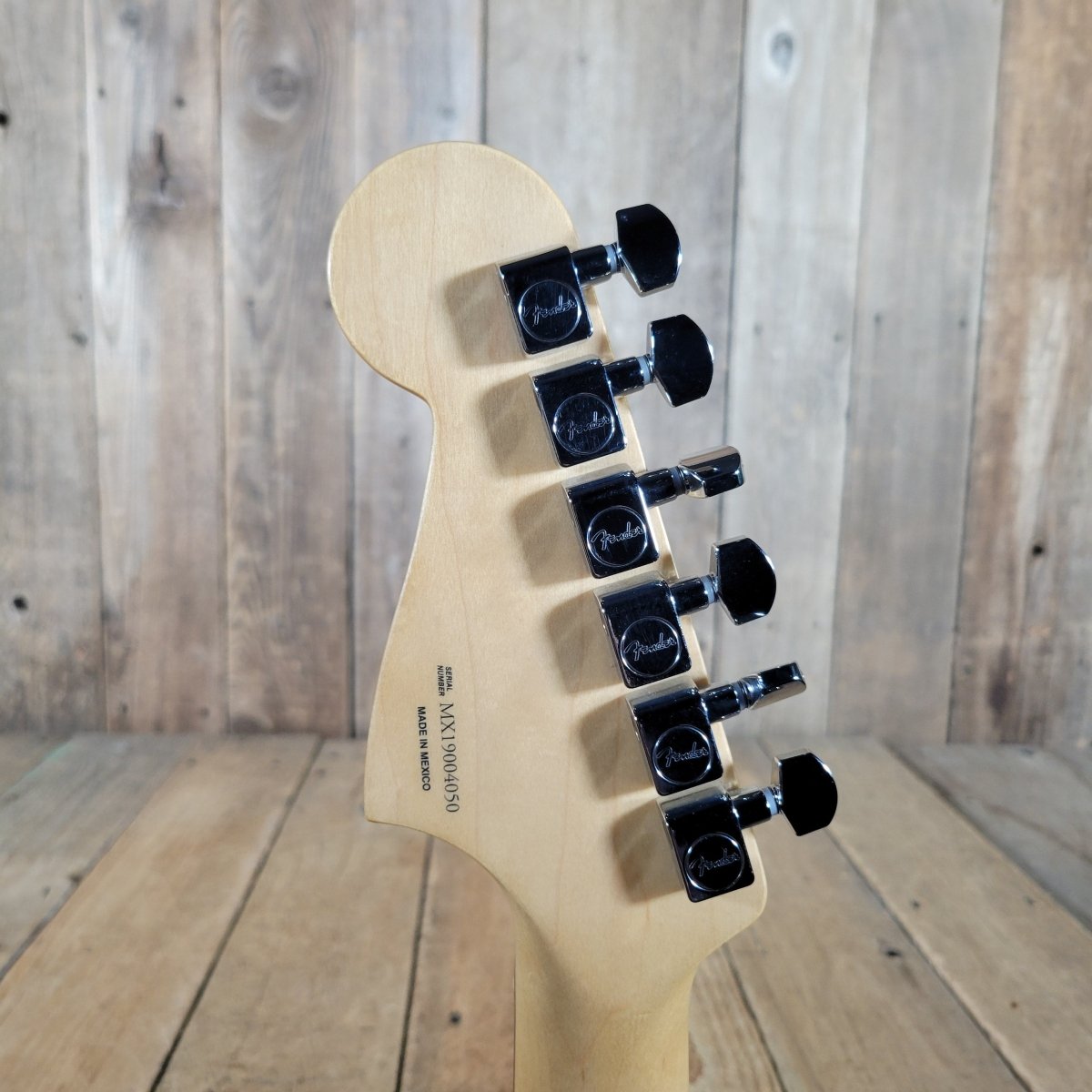 Fender Alternate Reality Meteora HH – Candy Apple Red 2019 with Hard Case - Mahar's Vintage Guitars