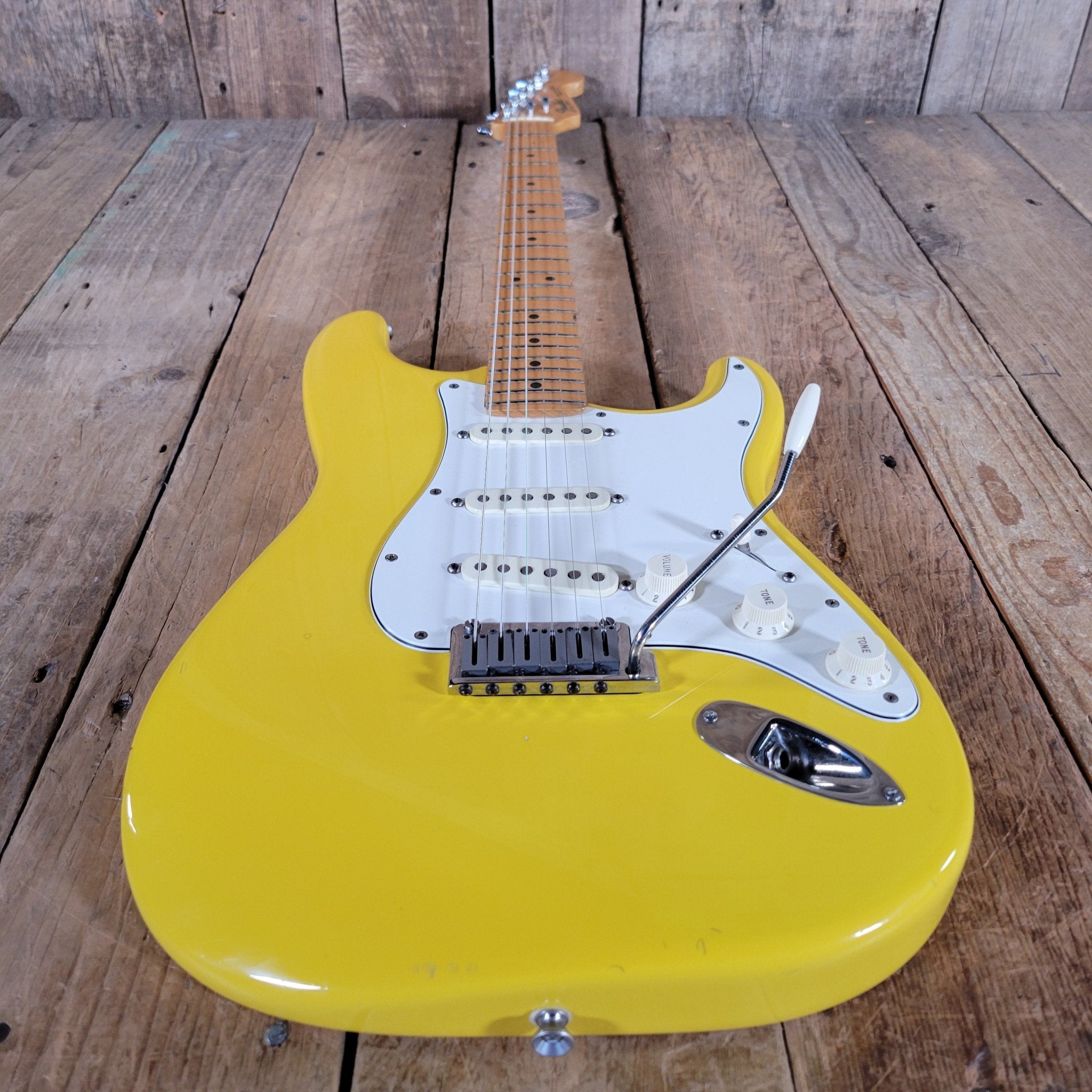 Fender American Standard Stratocaster Graffiti Yellow 1989 – Rare Custom Color Vintage USA Strat - Mahar's Vintage Guitars
