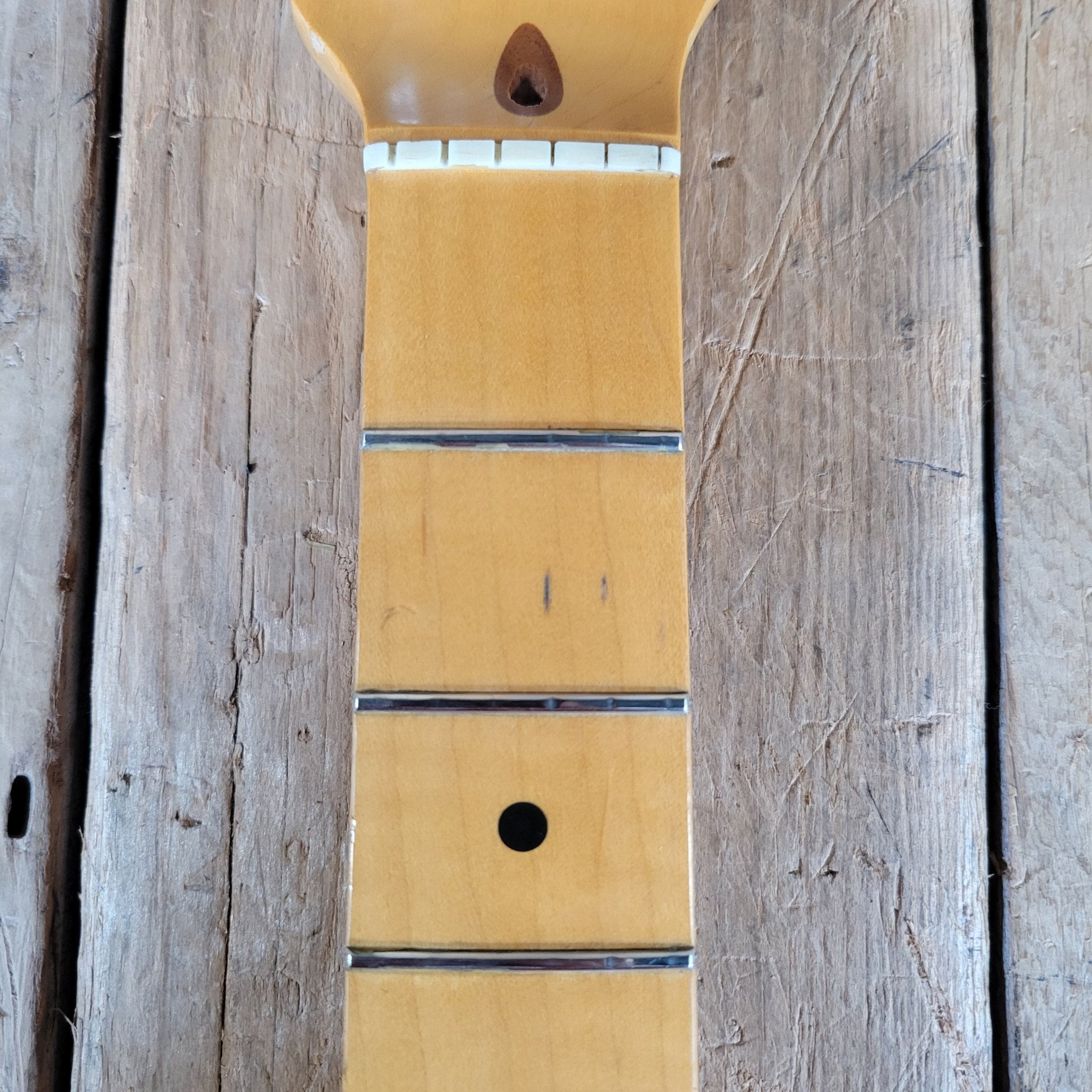 Fender American Standard Stratocaster Graffiti Yellow 1989 – Rare Custom Color Vintage USA Strat - Mahar's Vintage Guitars