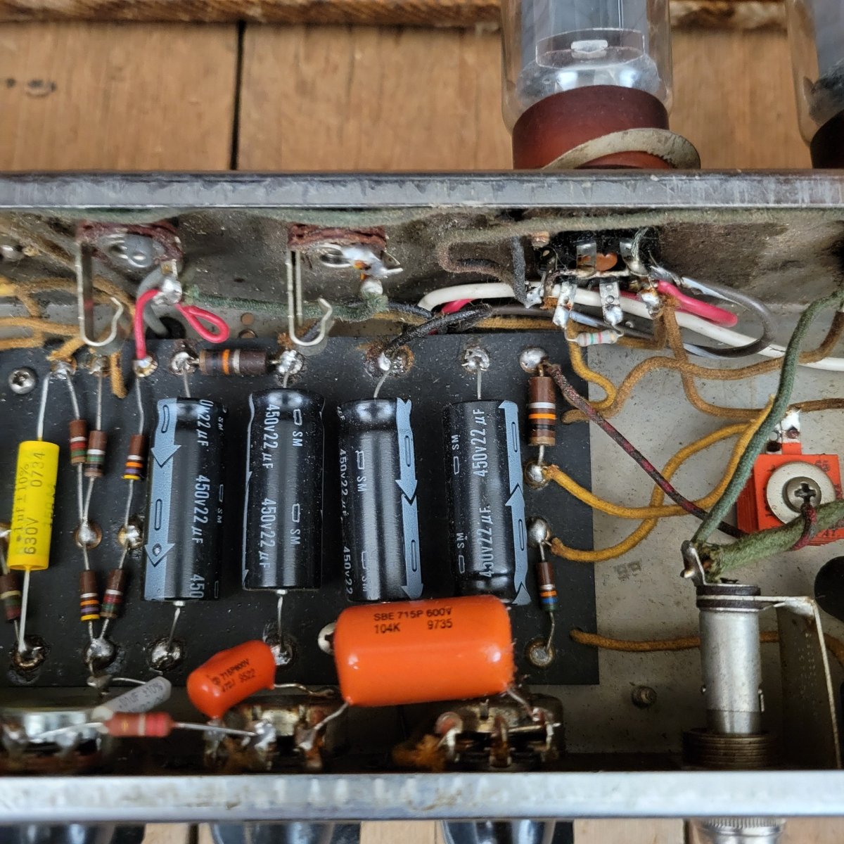 Fender Bandmaster 5E7 Tweed 3x10 1955 - Mahar's Vintage Guitars