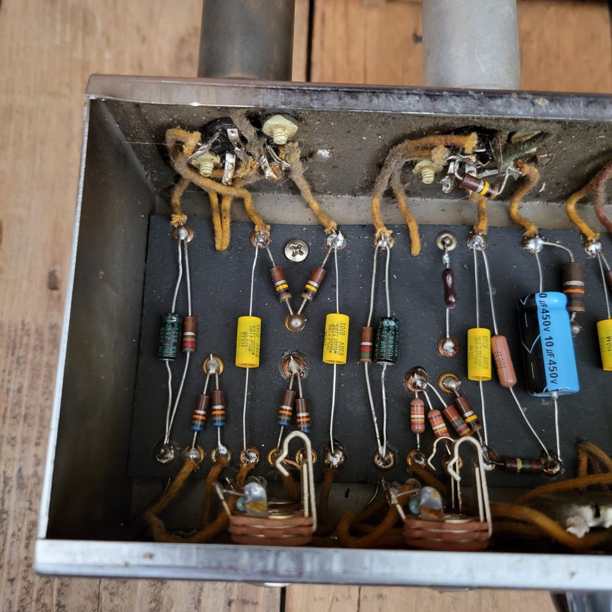 Fender Bandmaster 5E7 Tweed 3x10 1955 - Mahar's Vintage Guitars