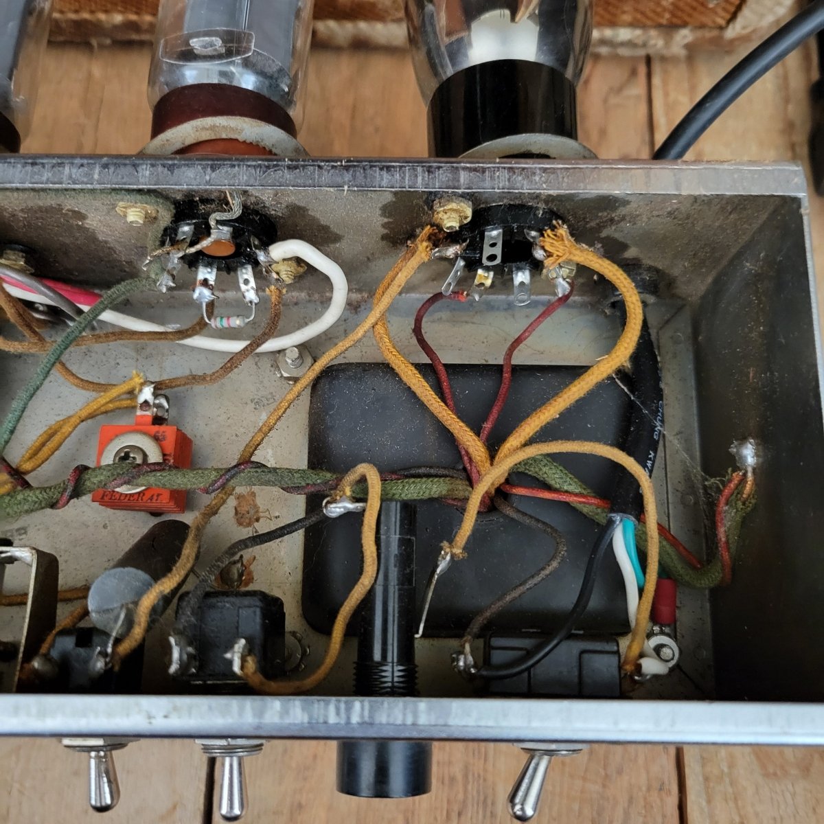 Fender Bandmaster 5E7 Tweed 3x10 1955 - Mahar's Vintage Guitars