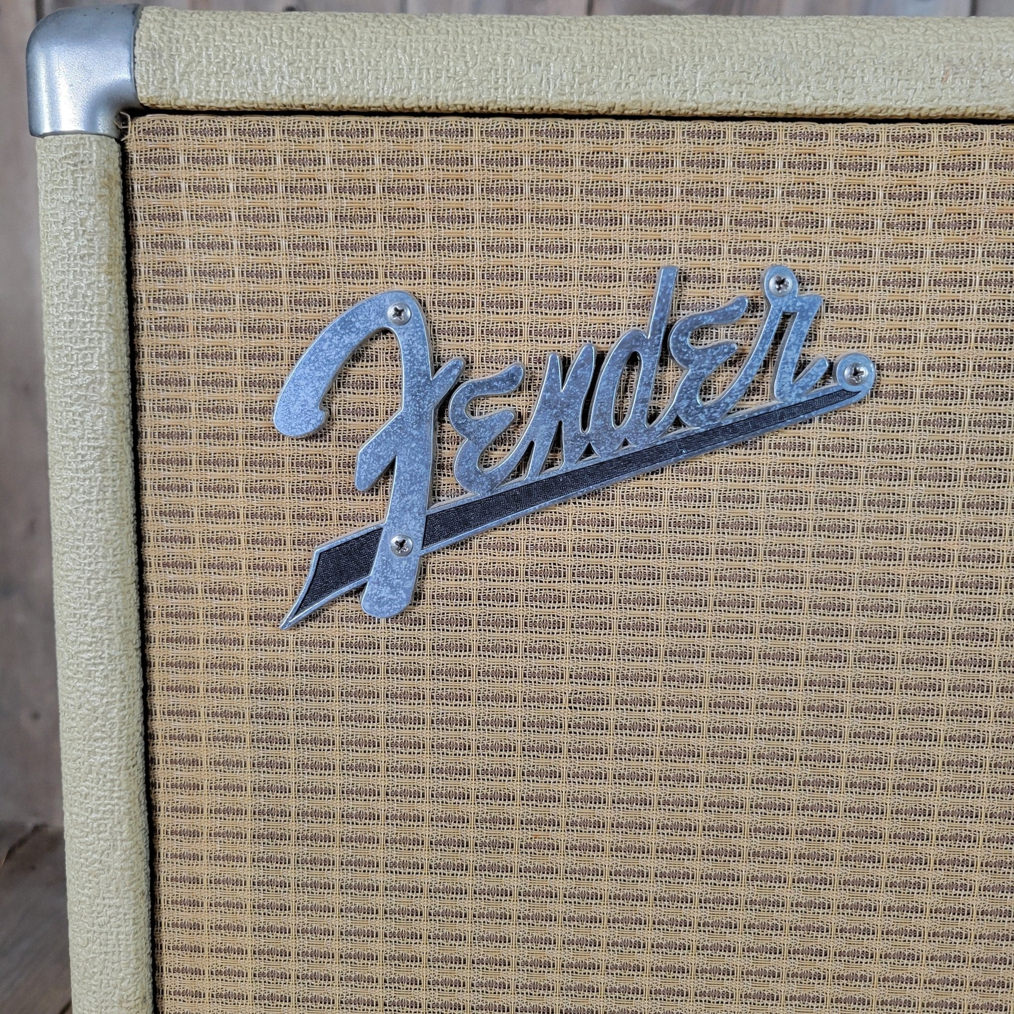 Fender Bandmaster Cab Original Cover Rough White Tolex 1962 - Mahar's Vintage Guitars