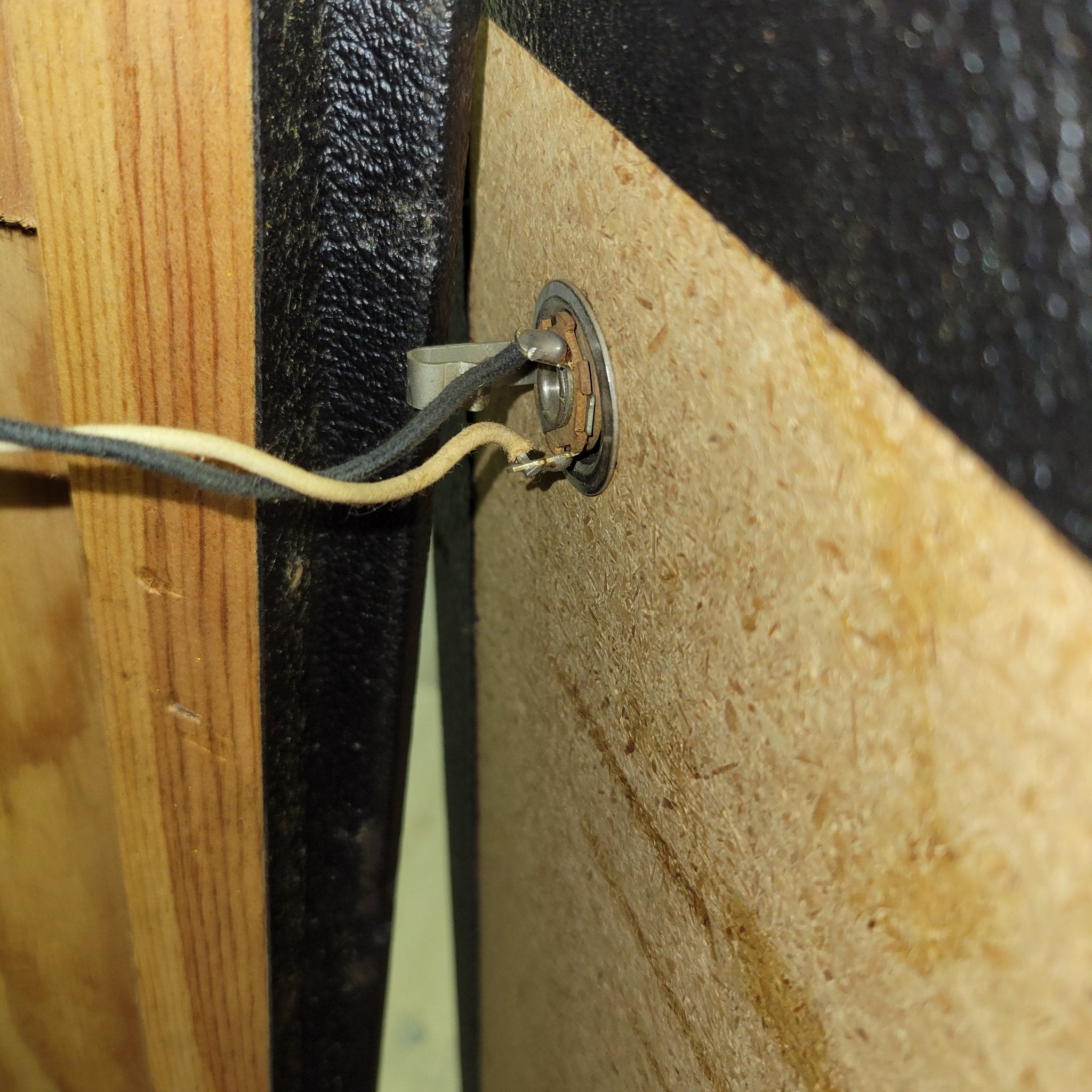 Fender Bandmaster Cabinet 2x12 1967 Original Utah speakers - Mahar's Vintage Guitars