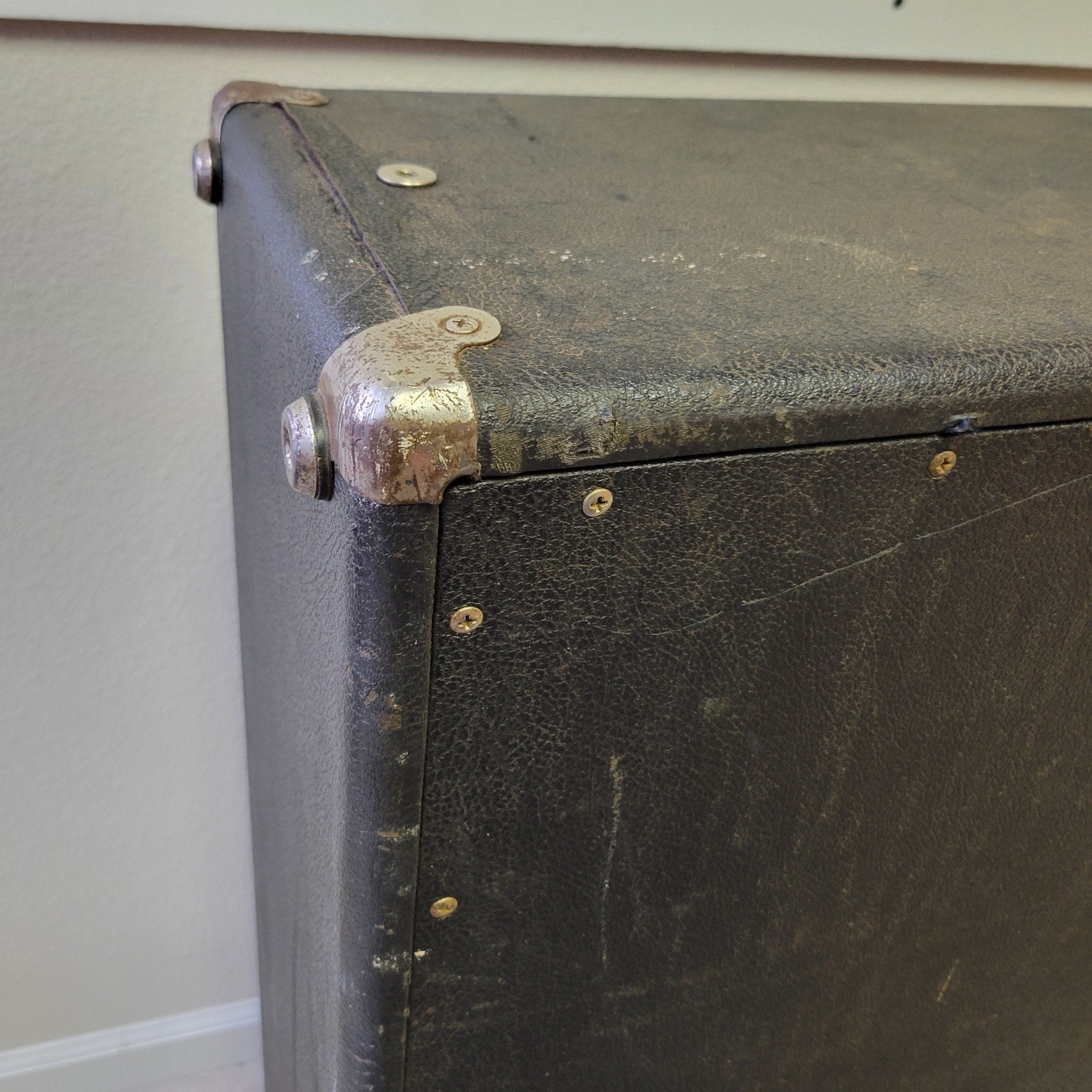 Fender Bandmaster Cabinet 2x12 1967 Original Utah speakers - Mahar's Vintage Guitars