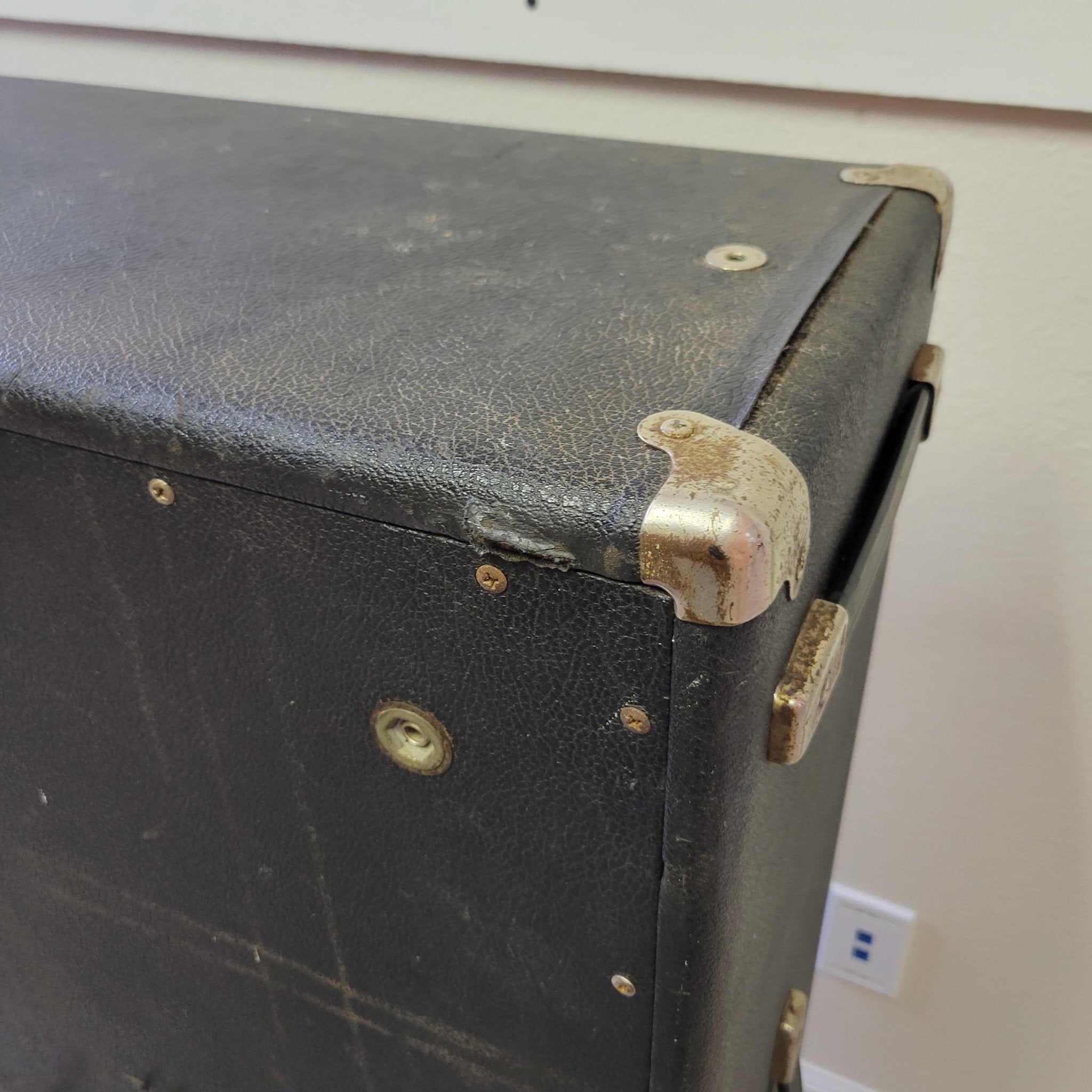 Fender Bandmaster Cabinet 2x12 1967 Original Utah speakers - Mahar's Vintage Guitars