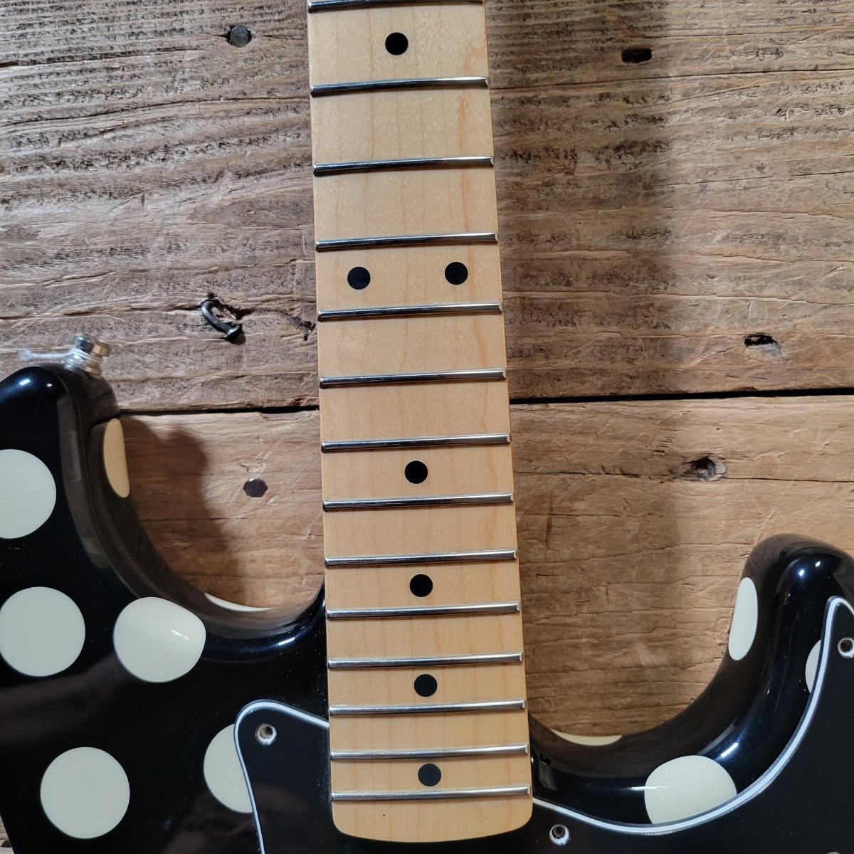 Fender Buddy Guy Signature Stratocaster MIM 2020 – Polka Dot, Original Case - Mahar's Vintage Guitars