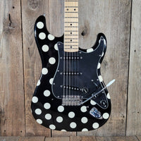 Fender Buddy Guy Signature Stratocaster MIM 2020 – Polka Dot, Original Case - Mahar's Vintage Guitars