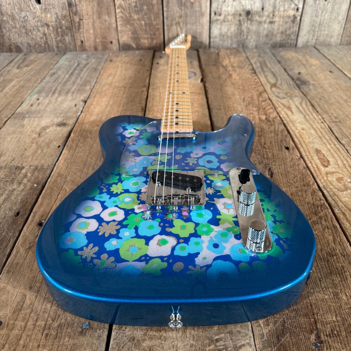 Fender Classic '69 Telecaster Blue Floral Made in Japan (1969 reissue) 2016 - Mahar's Vintage Guitars
