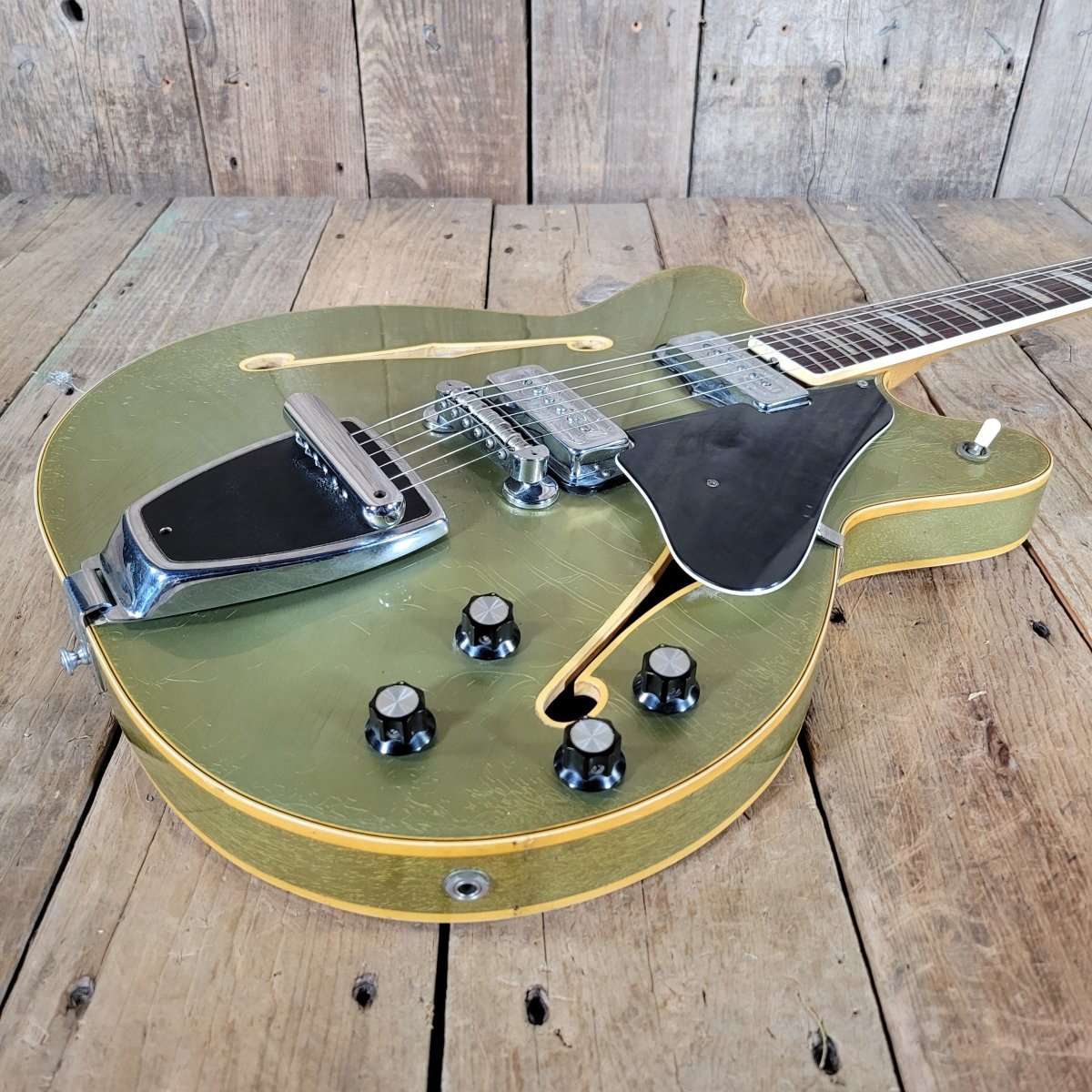 Fender Coronado II 1967 – Rare Ice Blue Metallic Custom Color, Vintage Semi - Hollow Guitar - Mahar's Vintage Guitars